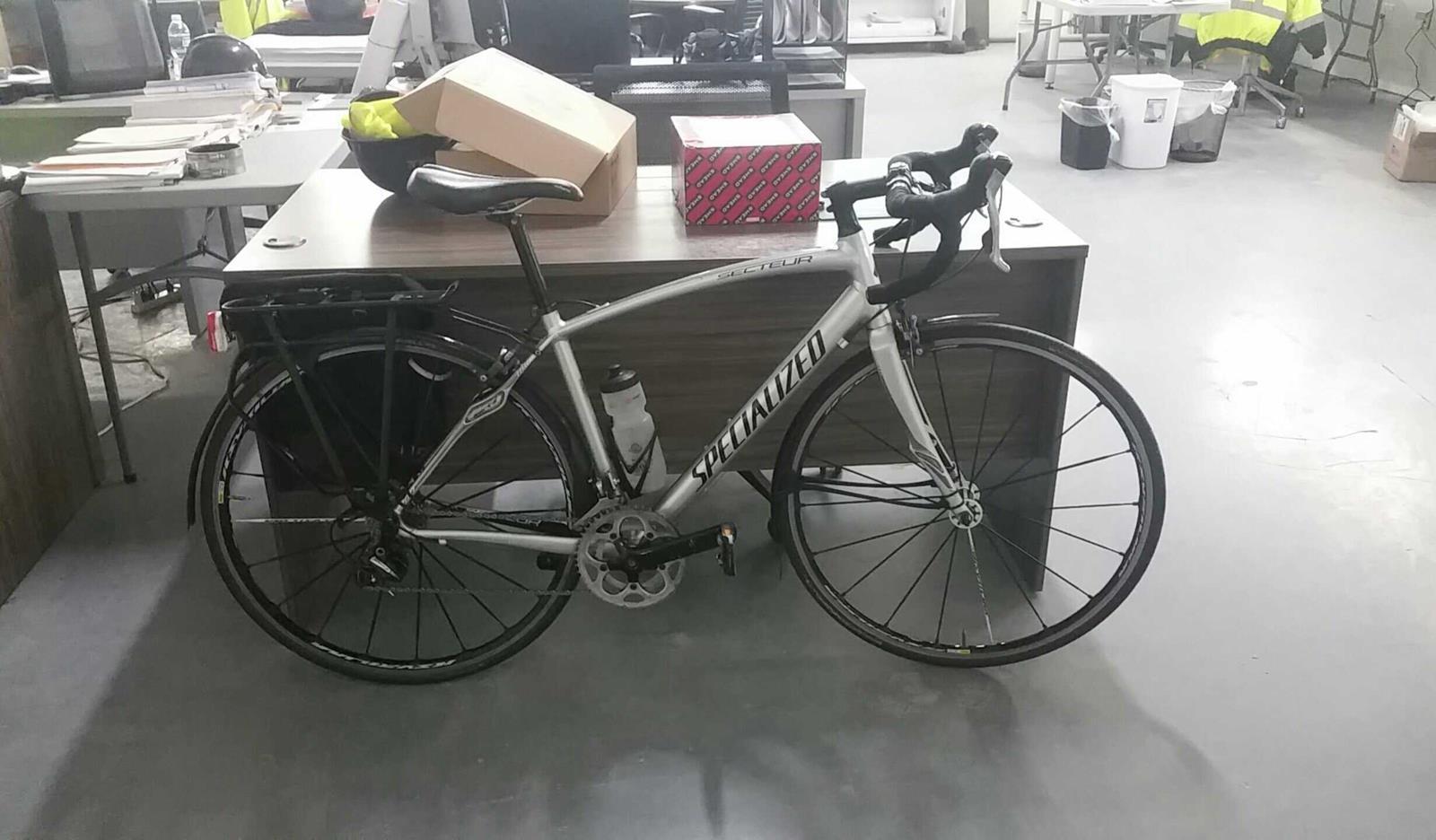 2013 Specialized Secteur Elite Silver or Gray