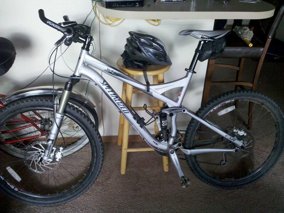 2010 Specialized FSRxc Expert Silver or Gray