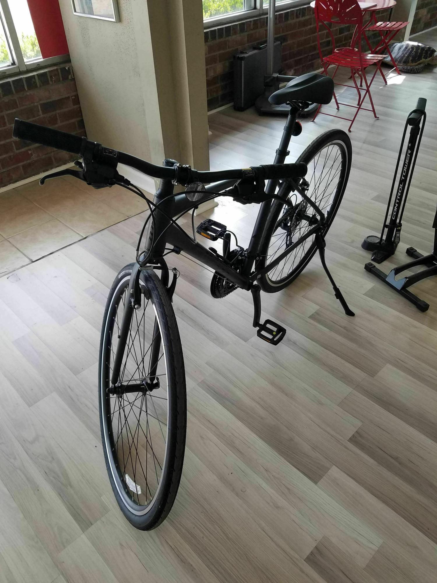 2021 Giant Escape 3 Black