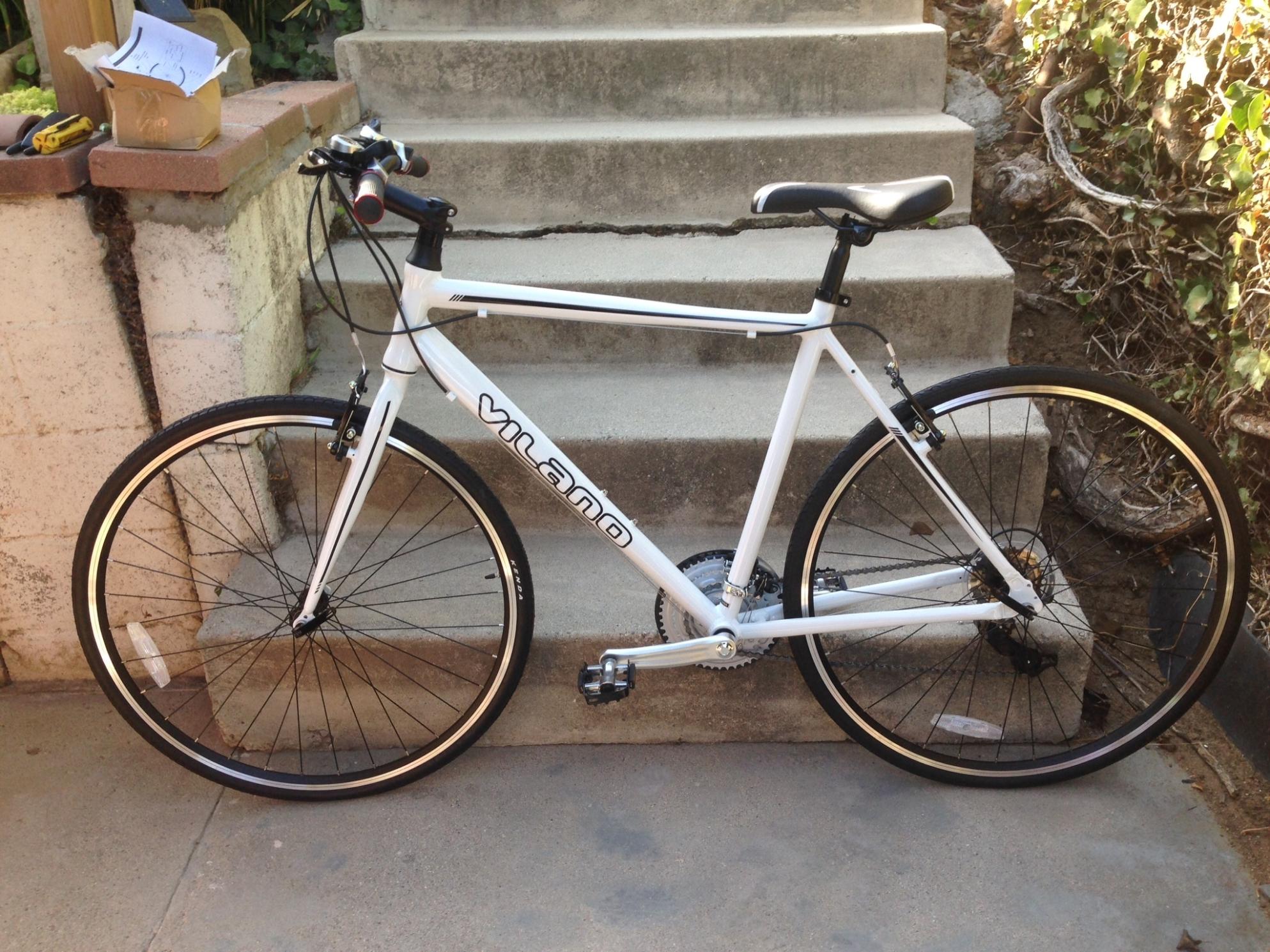 2014 Vilano 6061 Double Butted Aluminum  White