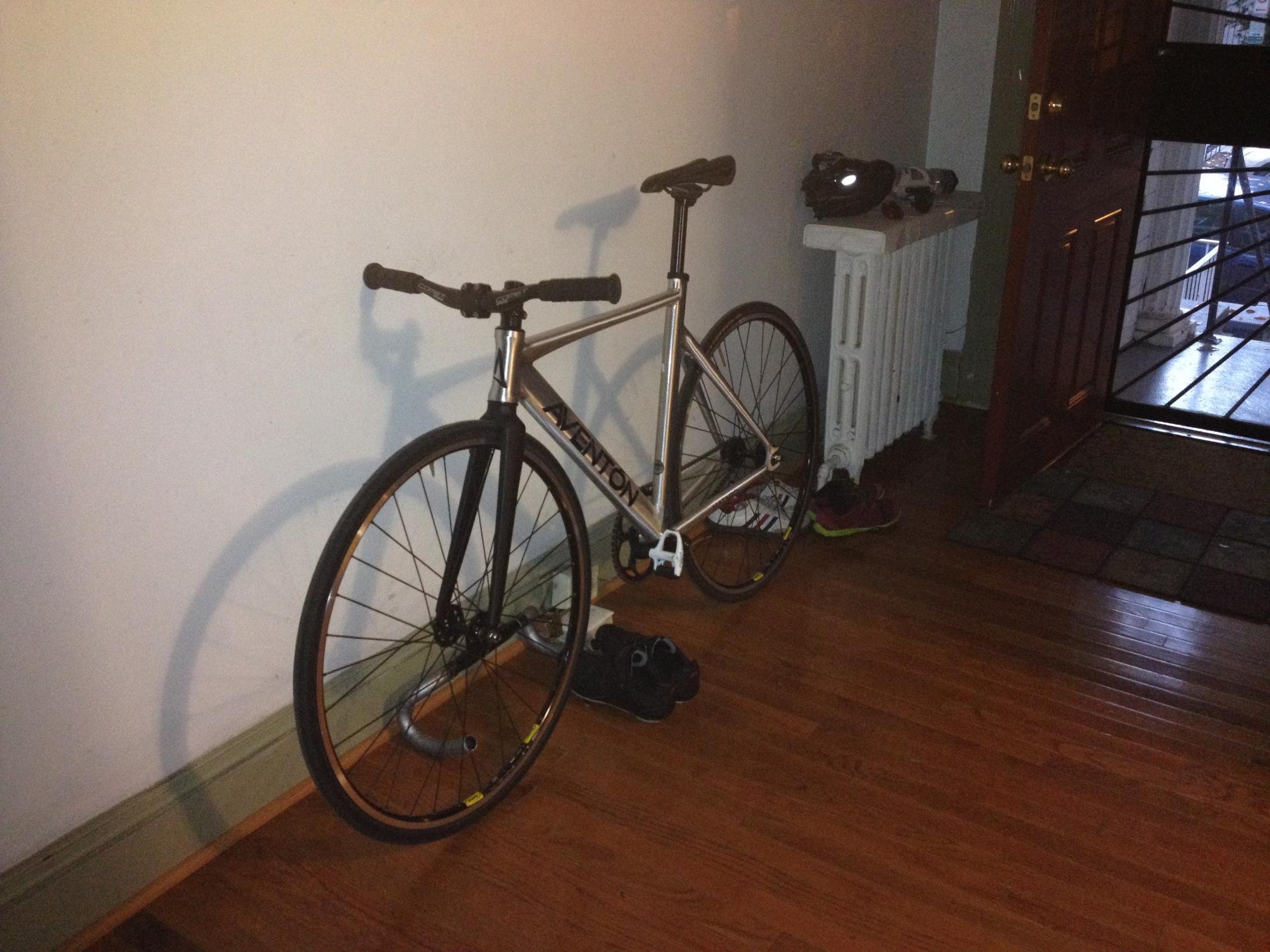 2013 Aventón Mataro  Silver or Gray