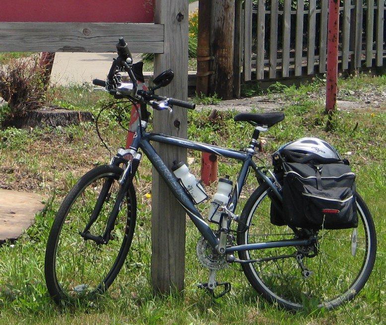 2002 Trek 7500  Blue