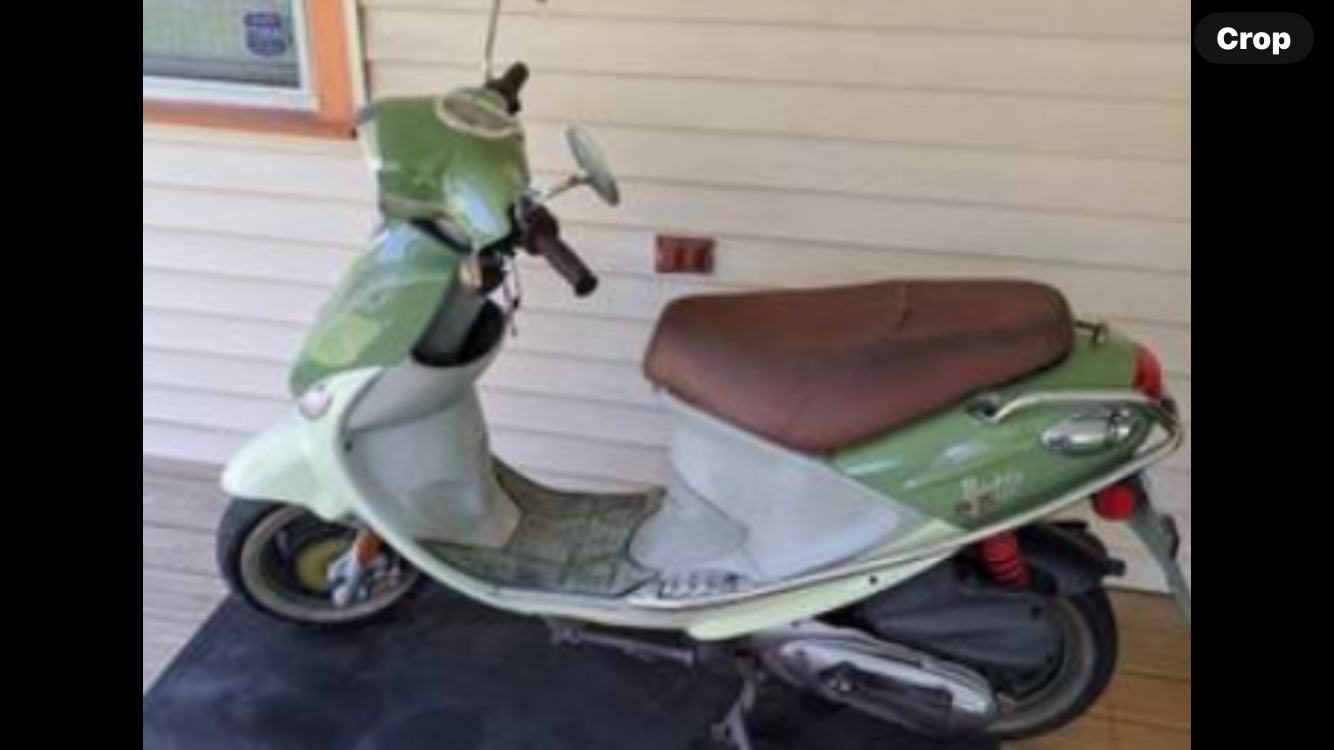 2007 Genuine Buddy Atalia scooter (not electric) Green