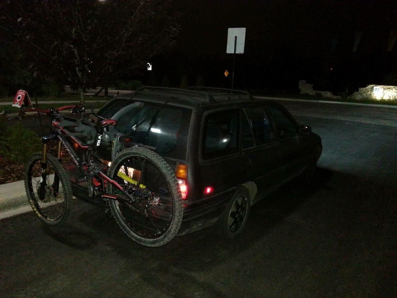 2016 Santa Cruz V-10 Black and Red