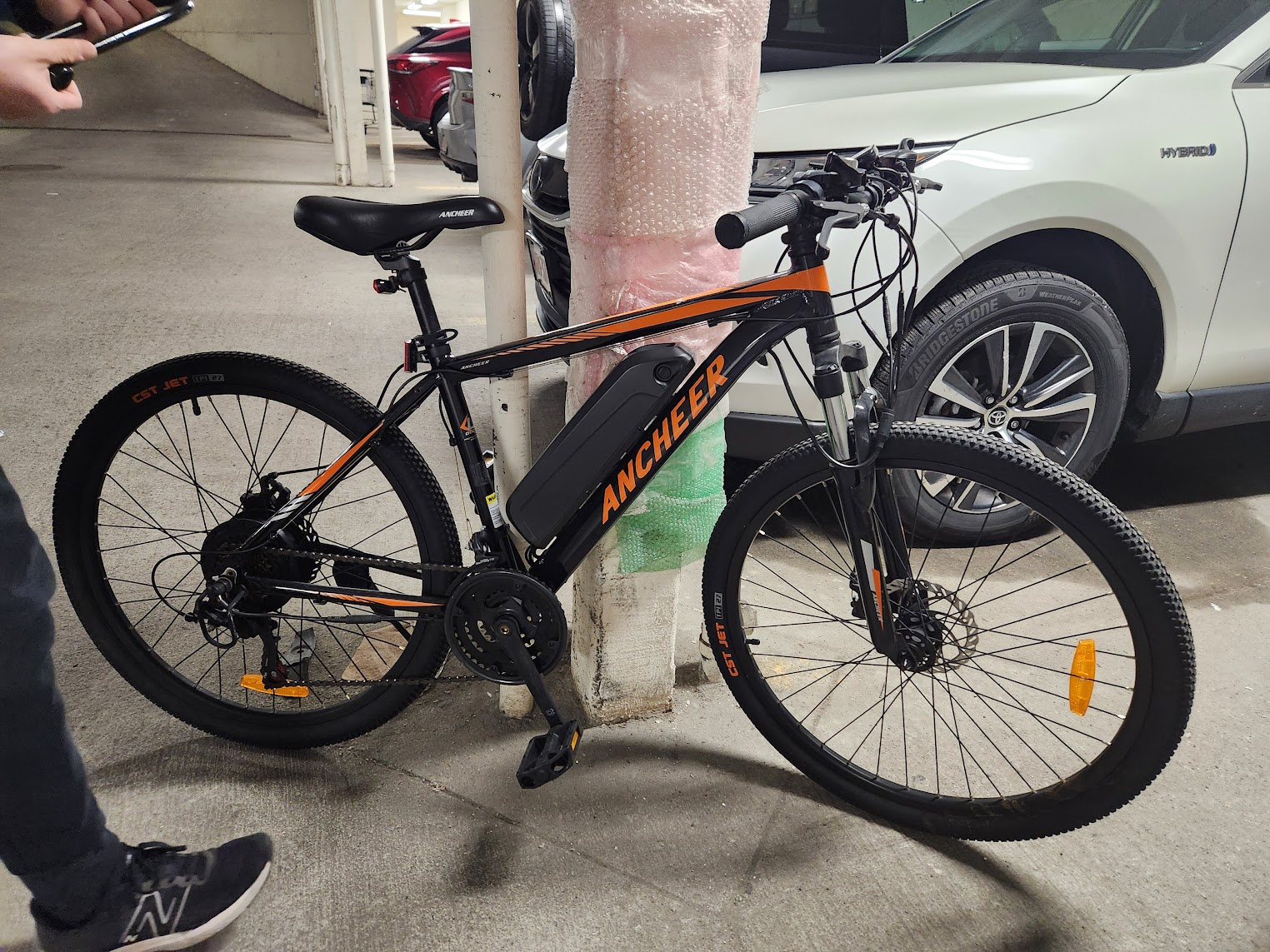 Ancheer AM001907 Black and Orange