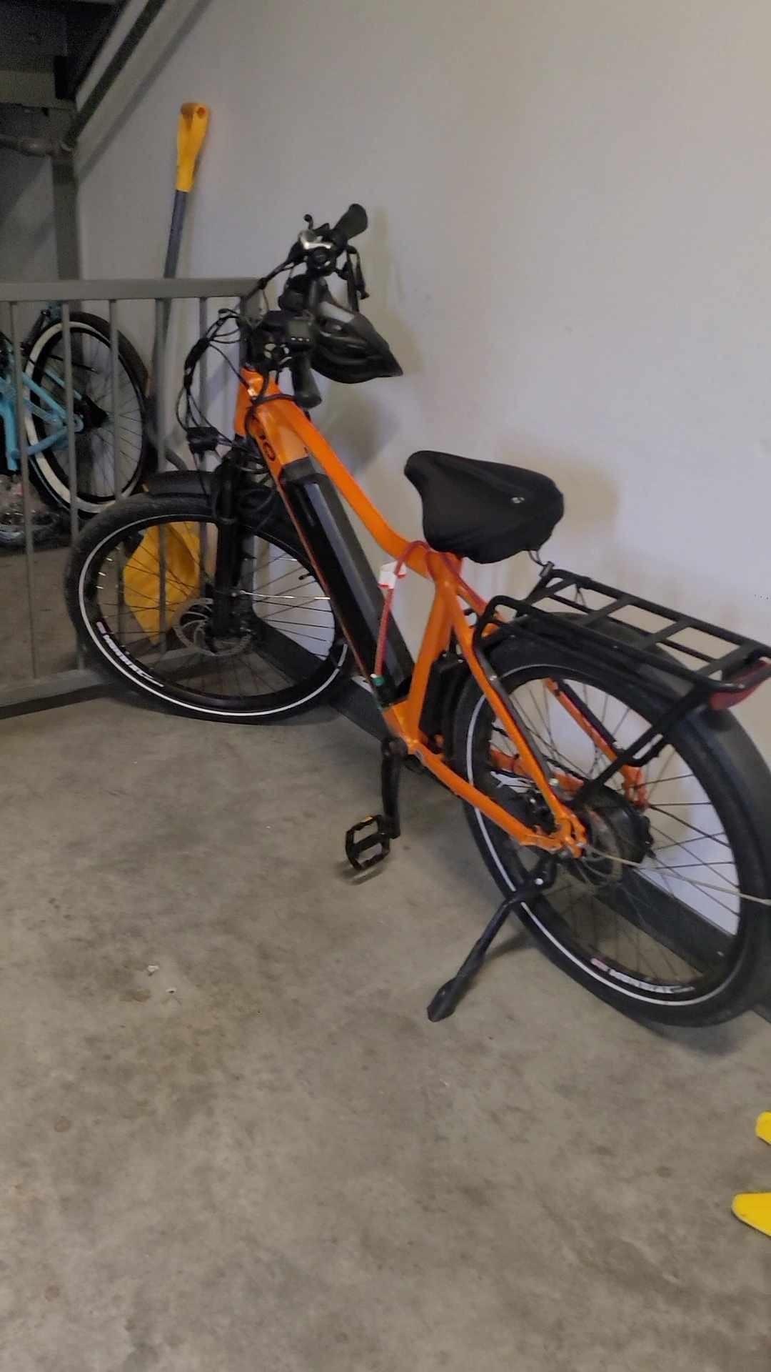 2022 KBO Breeze Orange