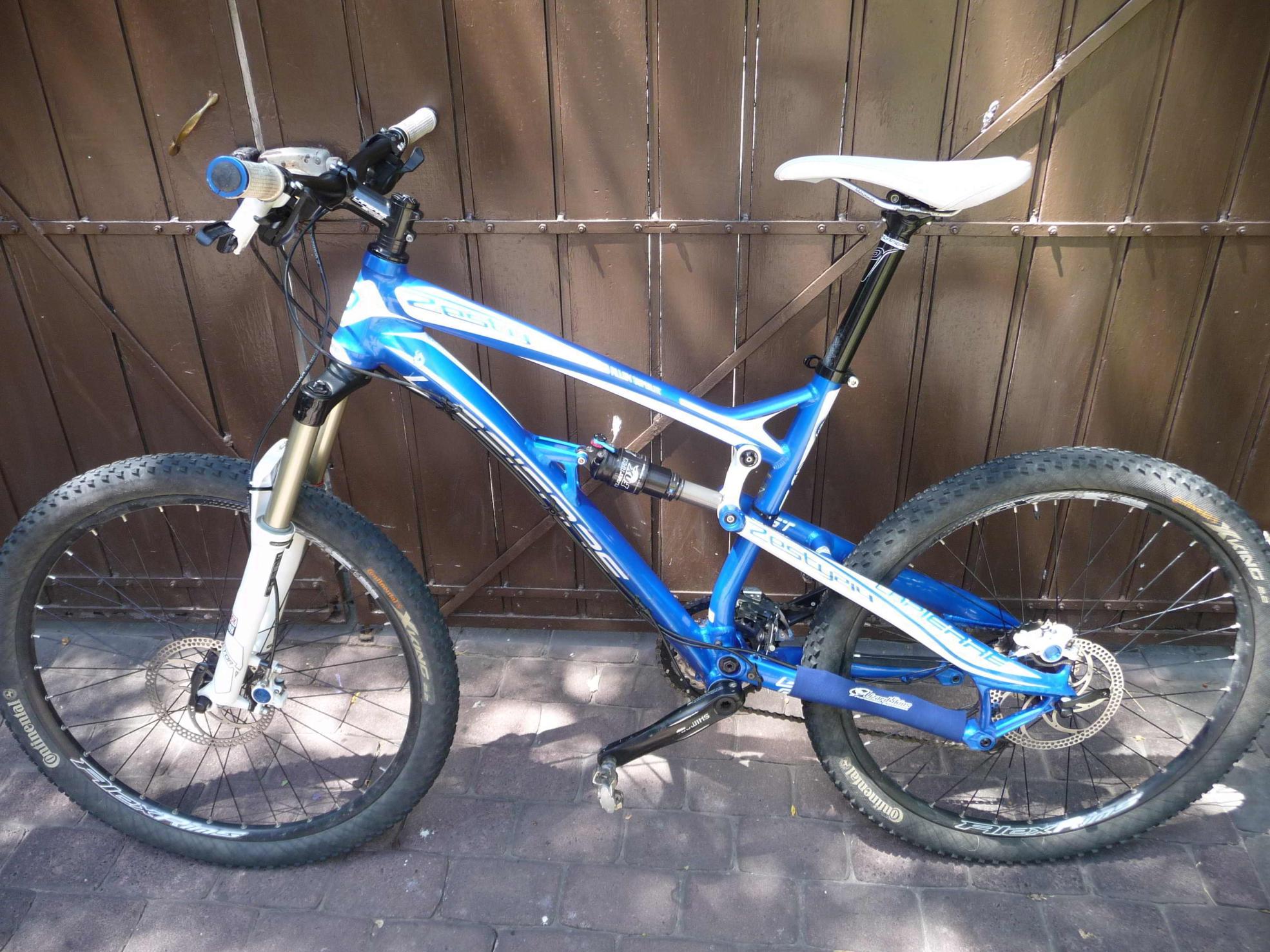 2011 Lapierre Zesty 214 Blue and White