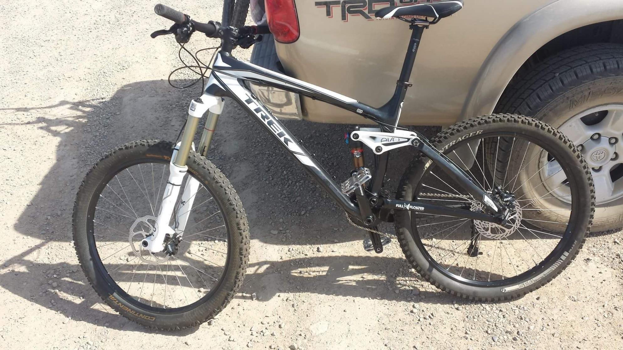 2011 Trek Remedy 9.8 White