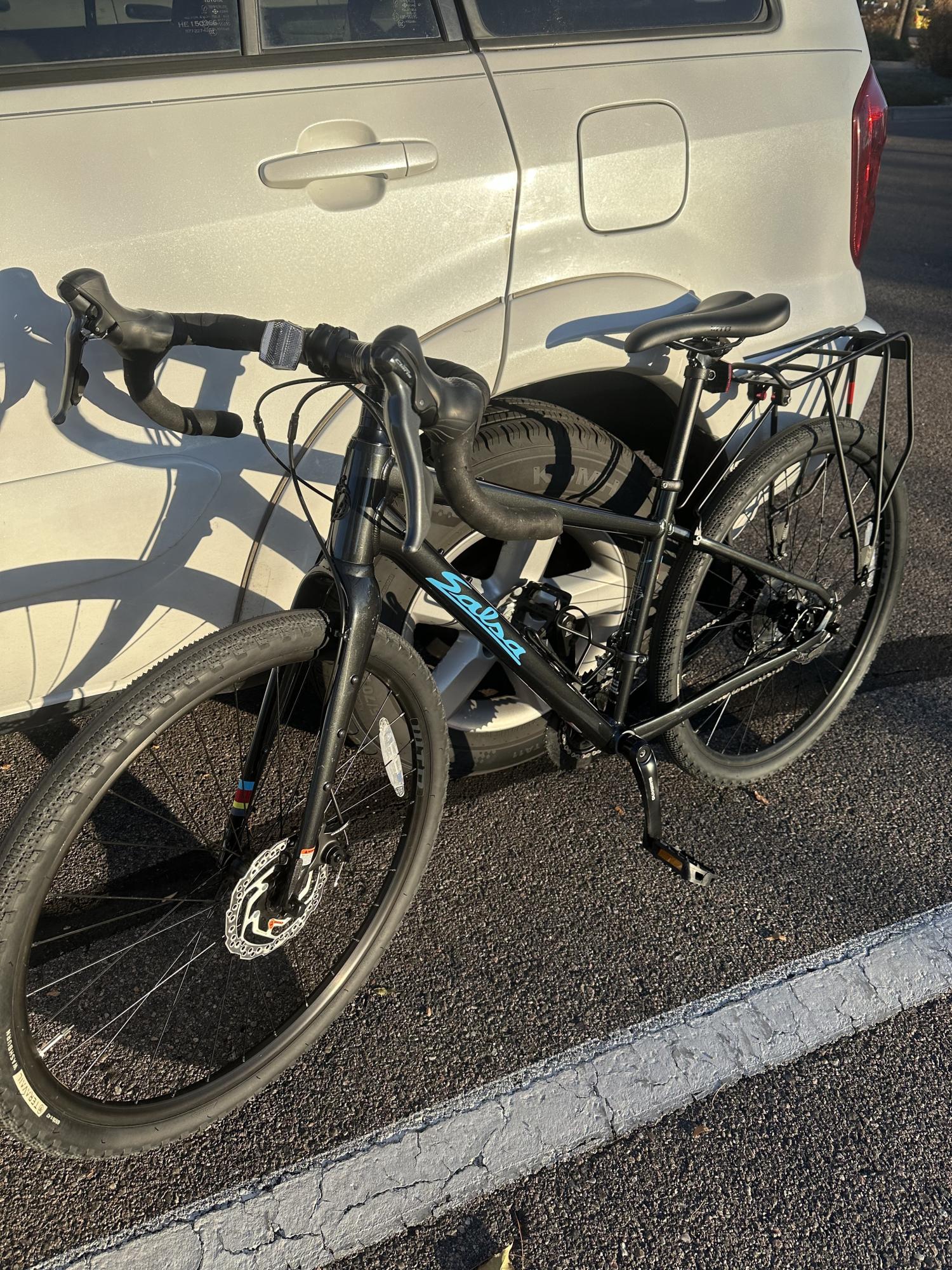 2023 Salsa Black