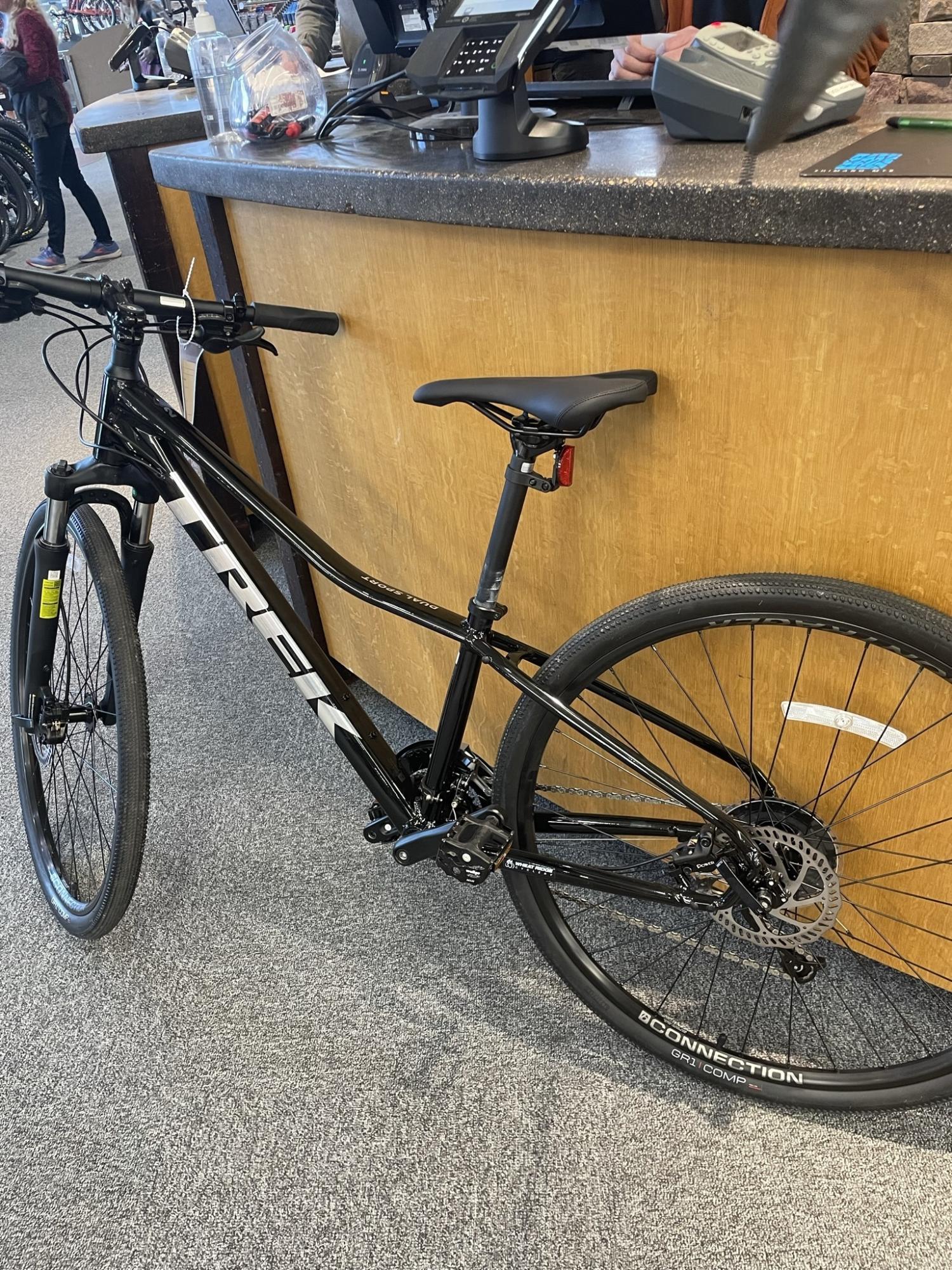 2022 Trek Dual Sport Black