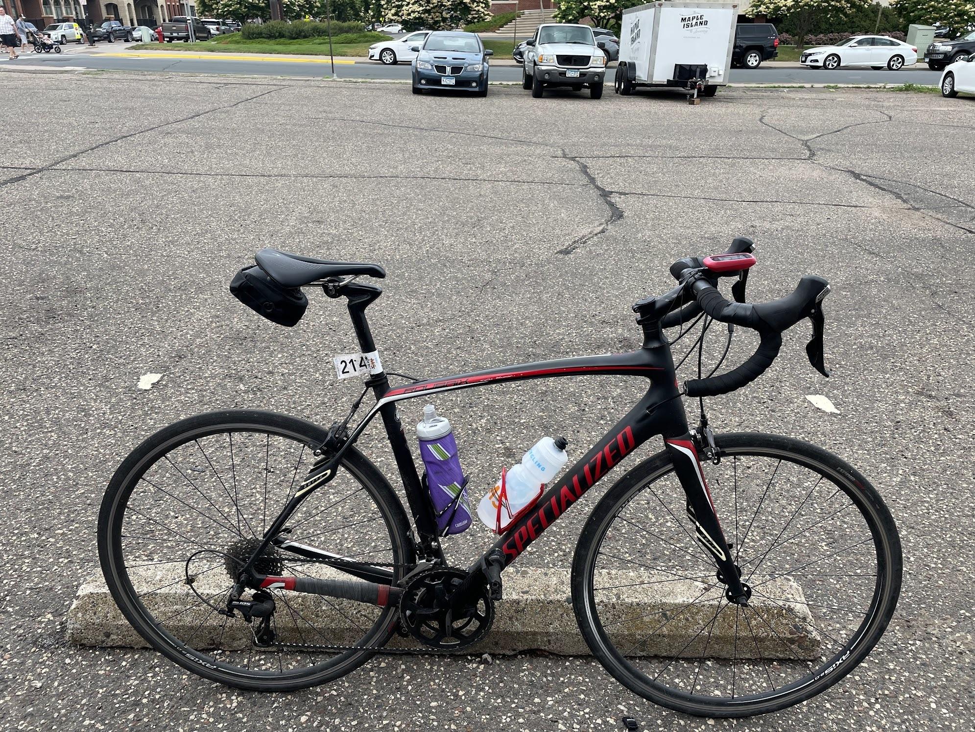 2016 Specialized Roubaix Sport Black and Red