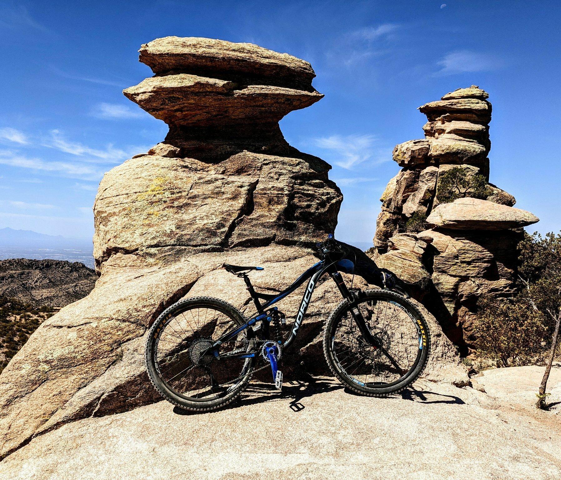 2013 Norco Bikes Range killer B Black and Blue