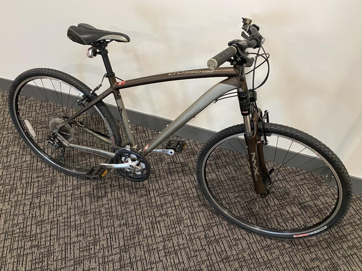 Specialized Crosstrail Brown