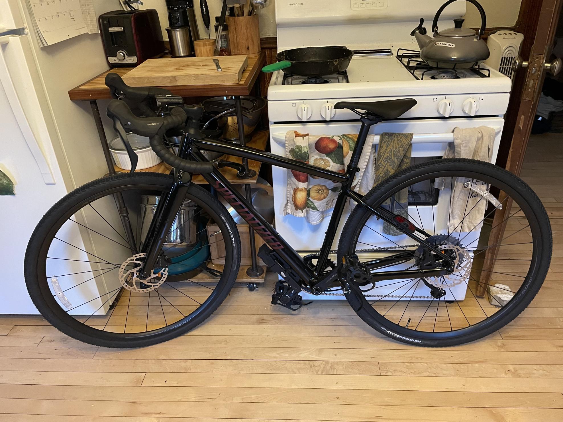 2021 Specialized Diverge Black and Purple