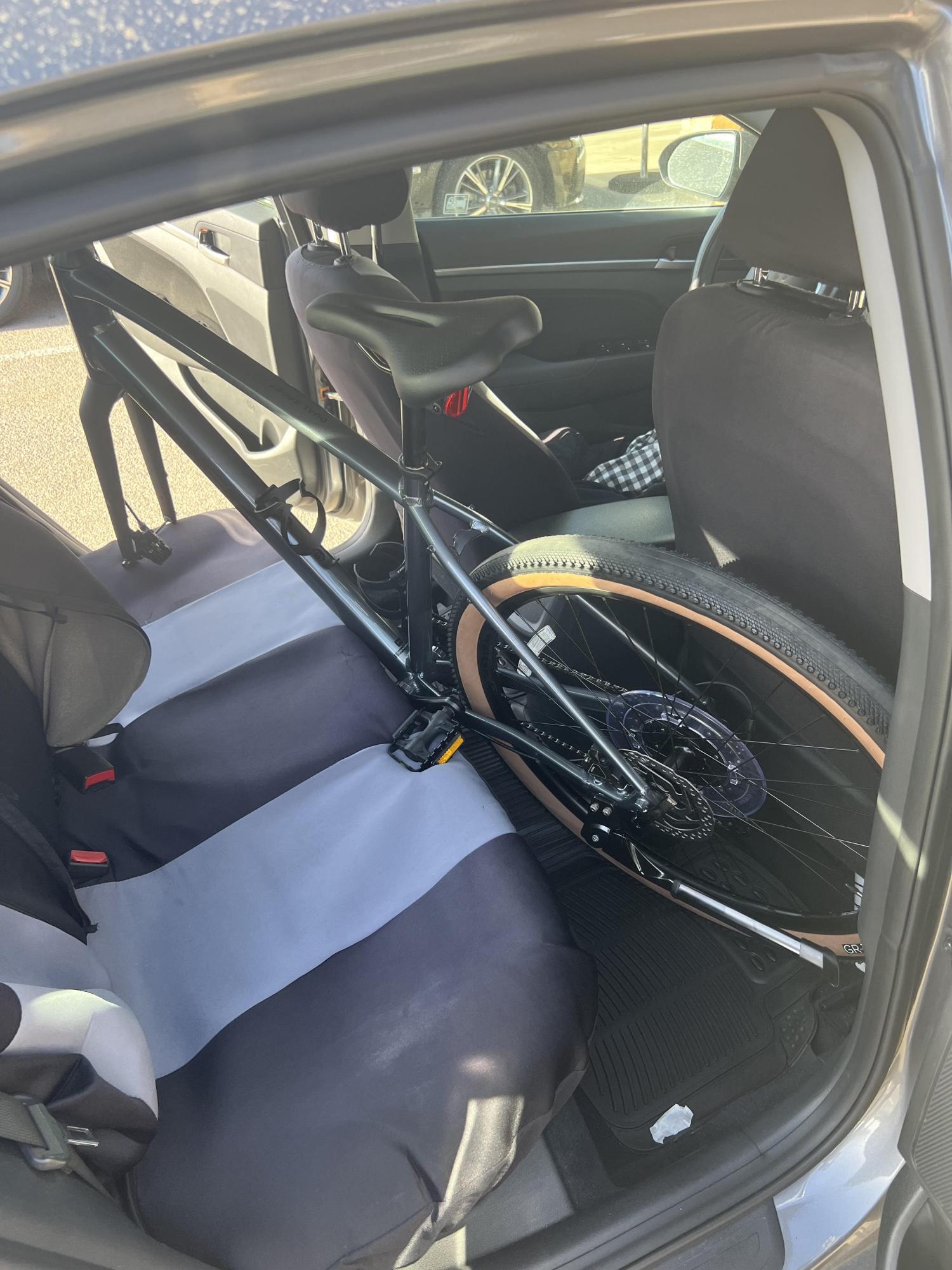 Trek Dual Sport 3 SO L Galactic Grey Gen 5 Silver, gray or bare metal