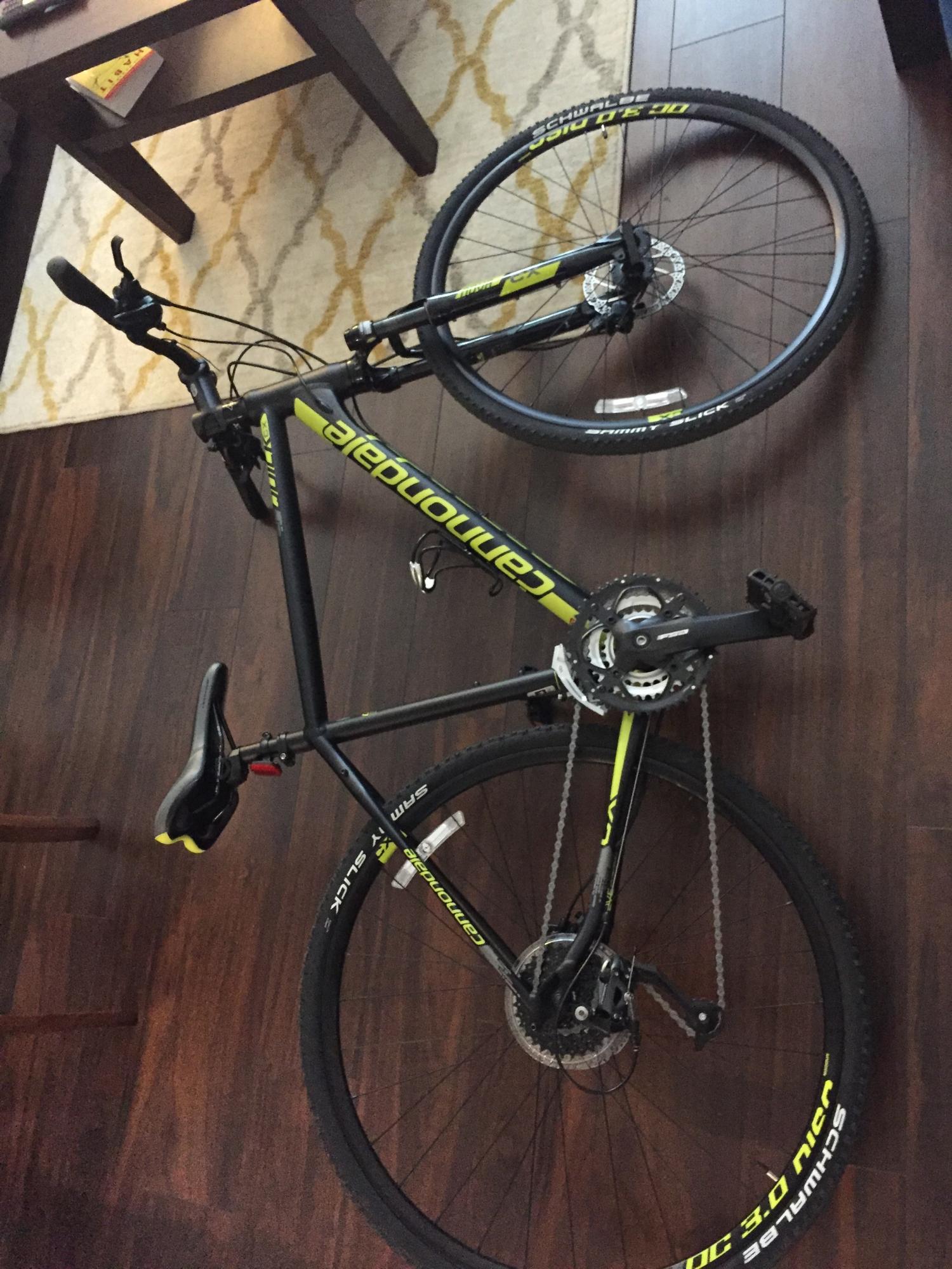 2016 Cannondale 6061 aluminum Black