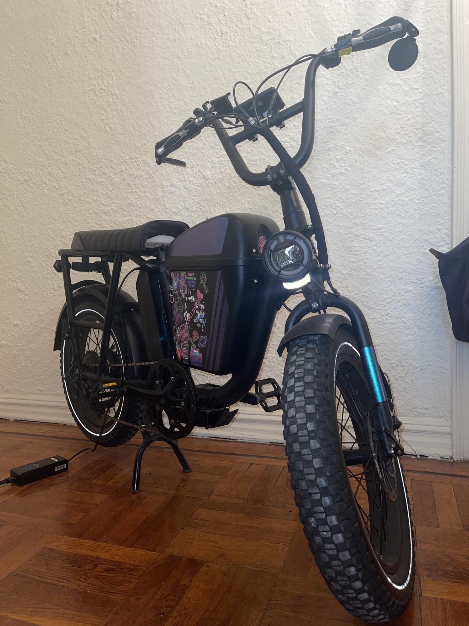 2019 Rad Power Bikes aluminum alloy Black and Stickers tape or other cover-up