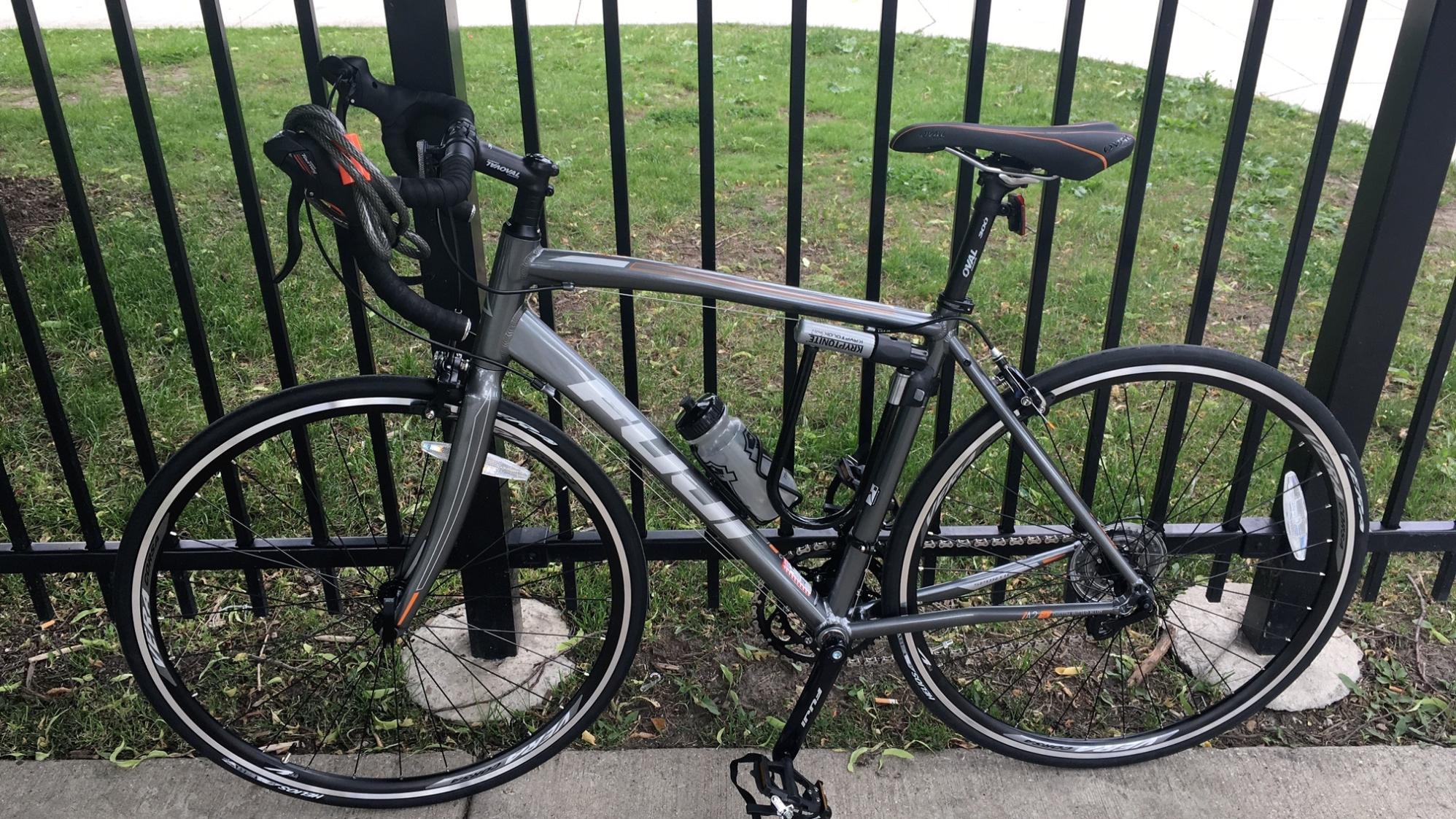 2016 Fuji Sportif 2.5 Silver or Gray