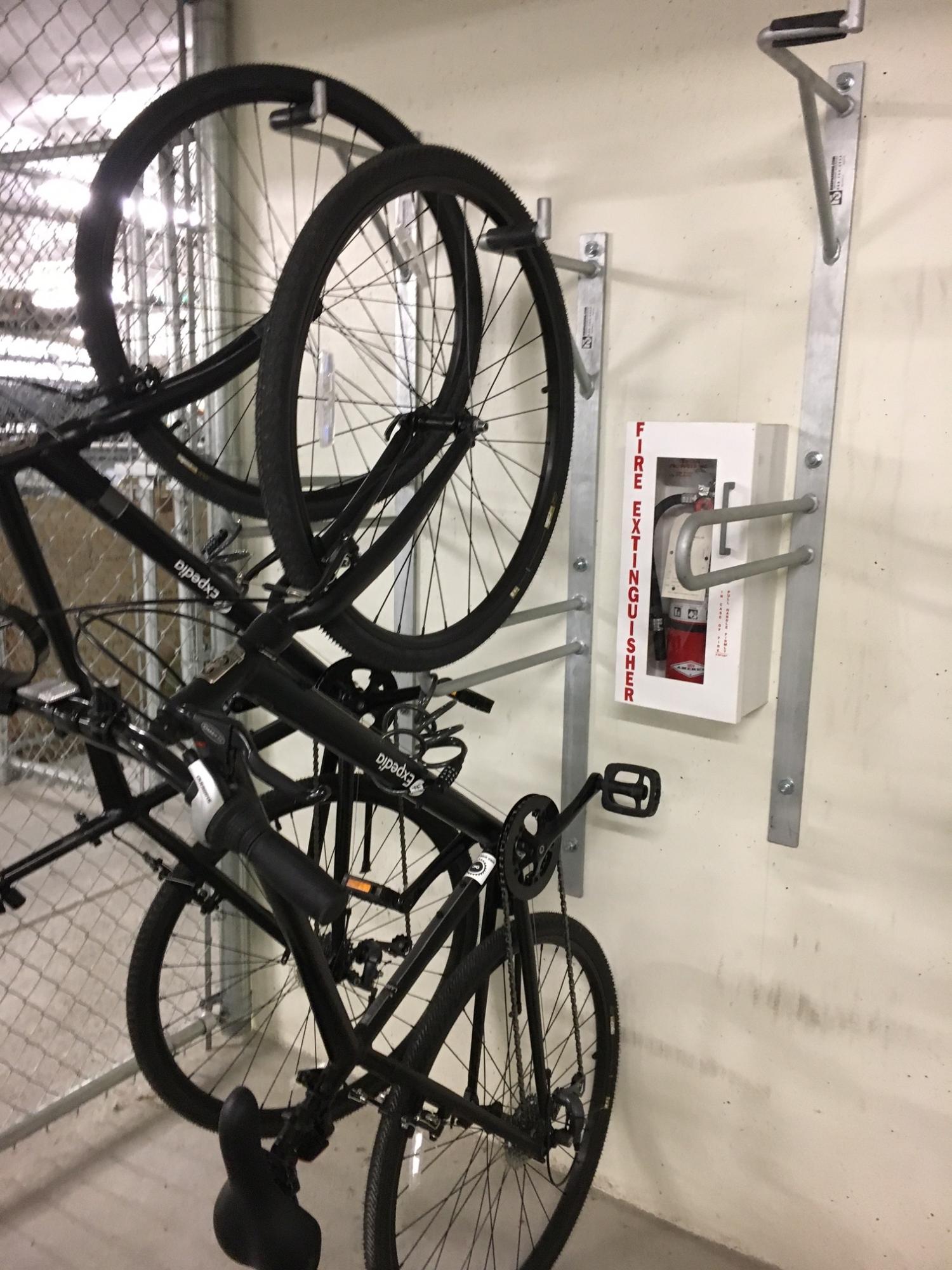 2016 Felt - Expedia Felt Black