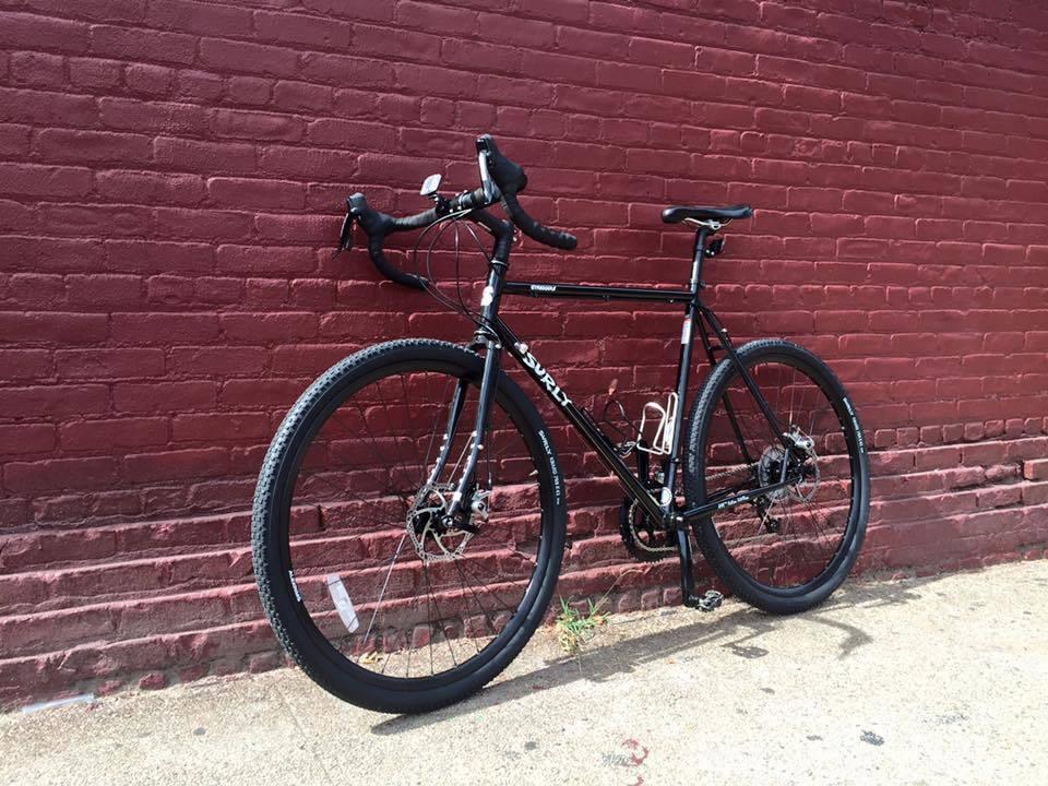 2016 Surly Straggler Black