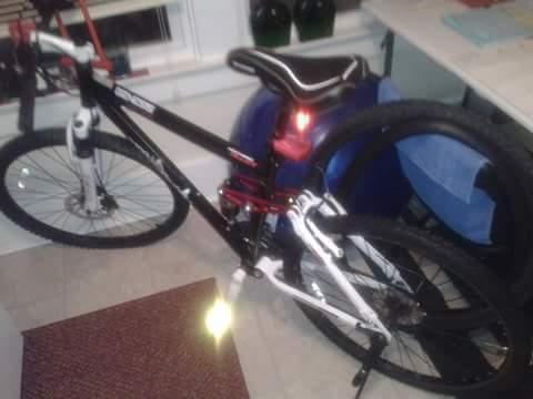 2013 Genesis Mens 26