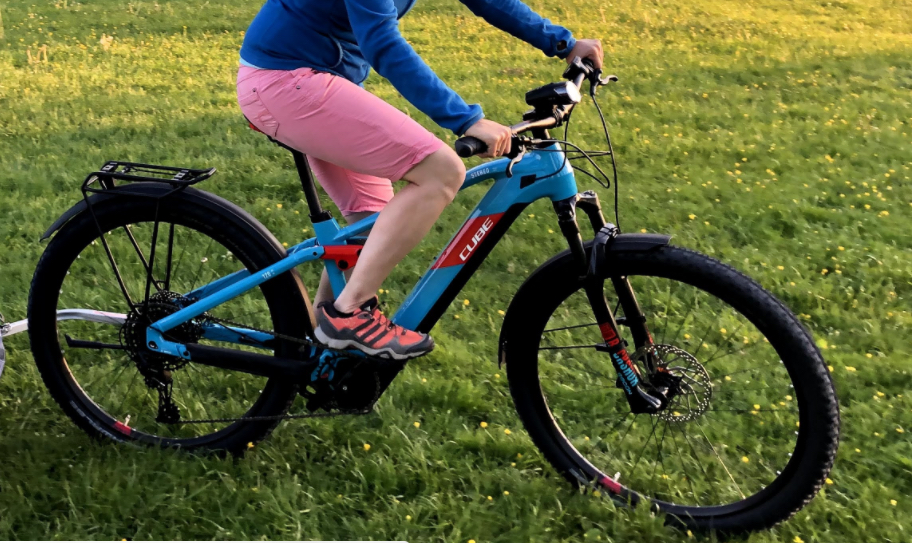 2020 Cube Stereo Hybrid 120 Blue and Red