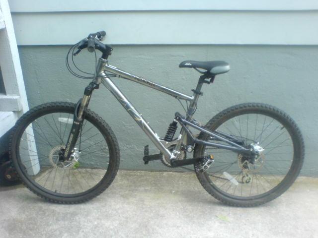 2009 K2 SIDEWINDER  Black