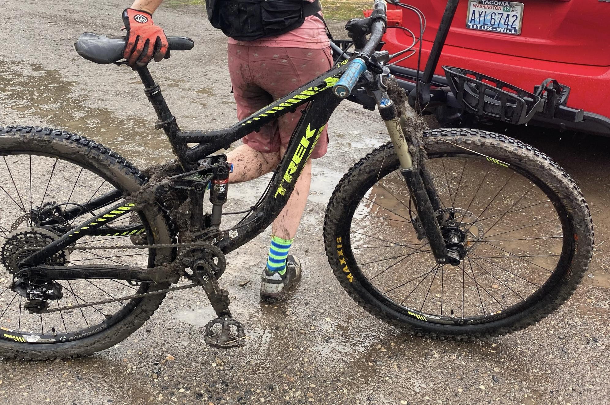 2016 Trek Remedy 8 Black