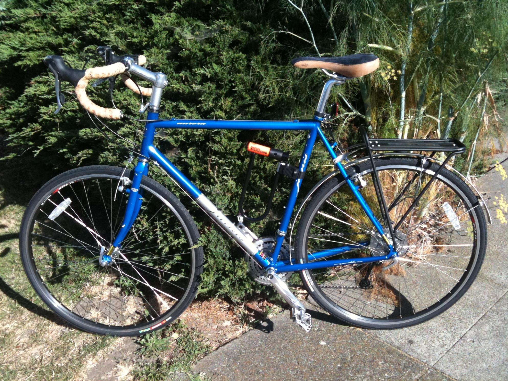 2010 Jamis Aurora  Blue