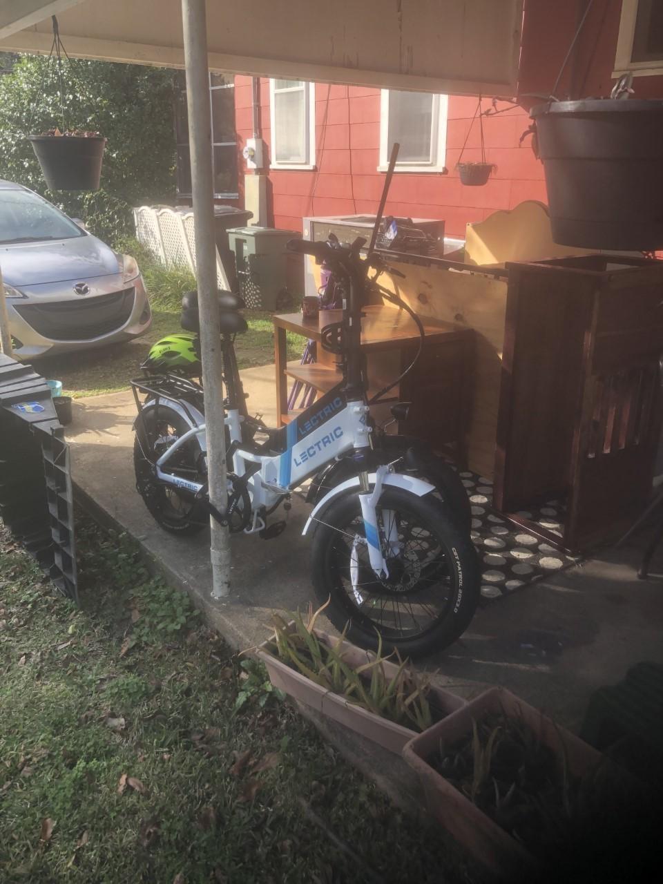 2021 Lectric eBikes XP 2.0 Step-Thru White White and Blue