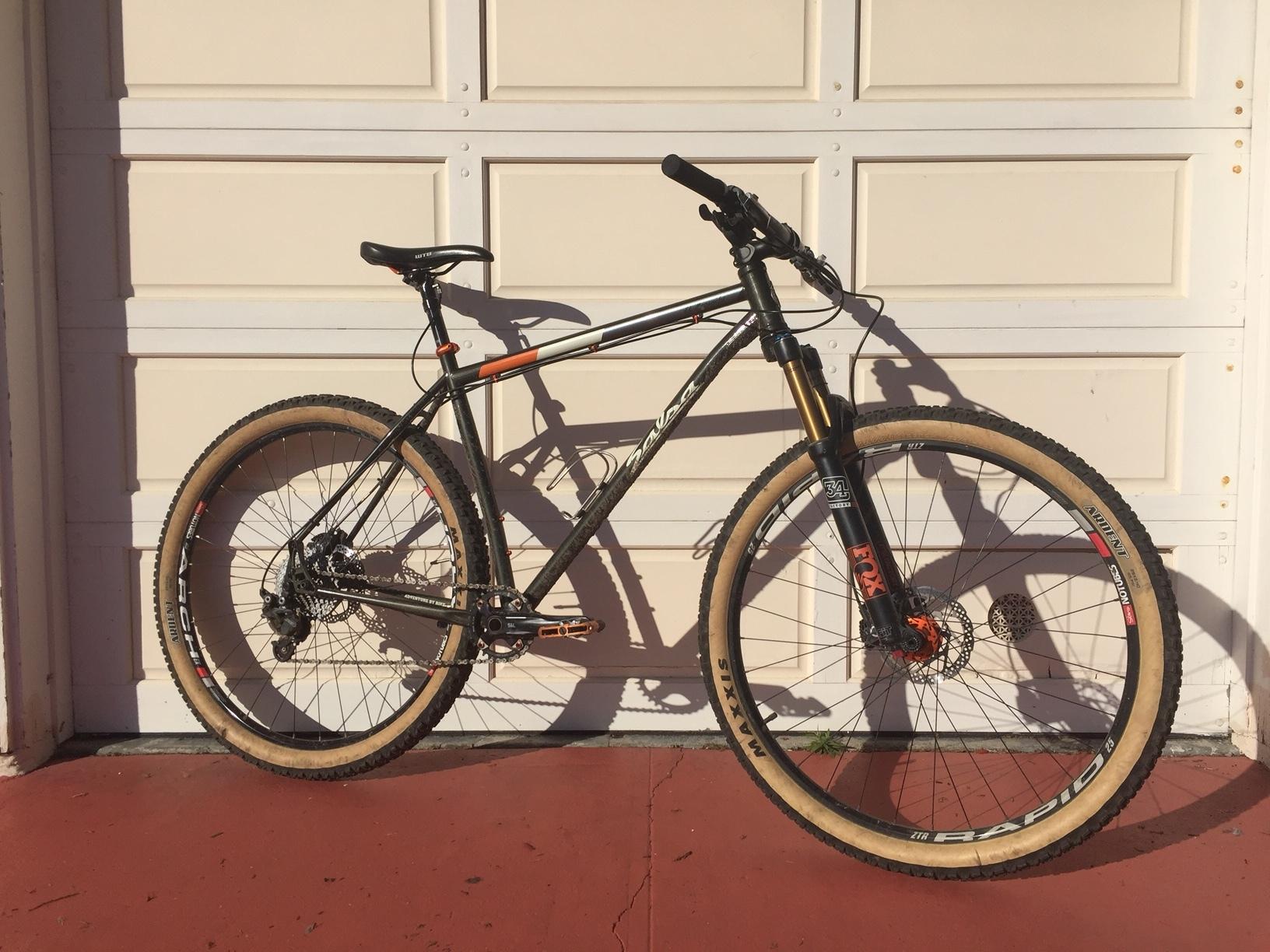 2015 Salsa El Mariachi Green and Orange