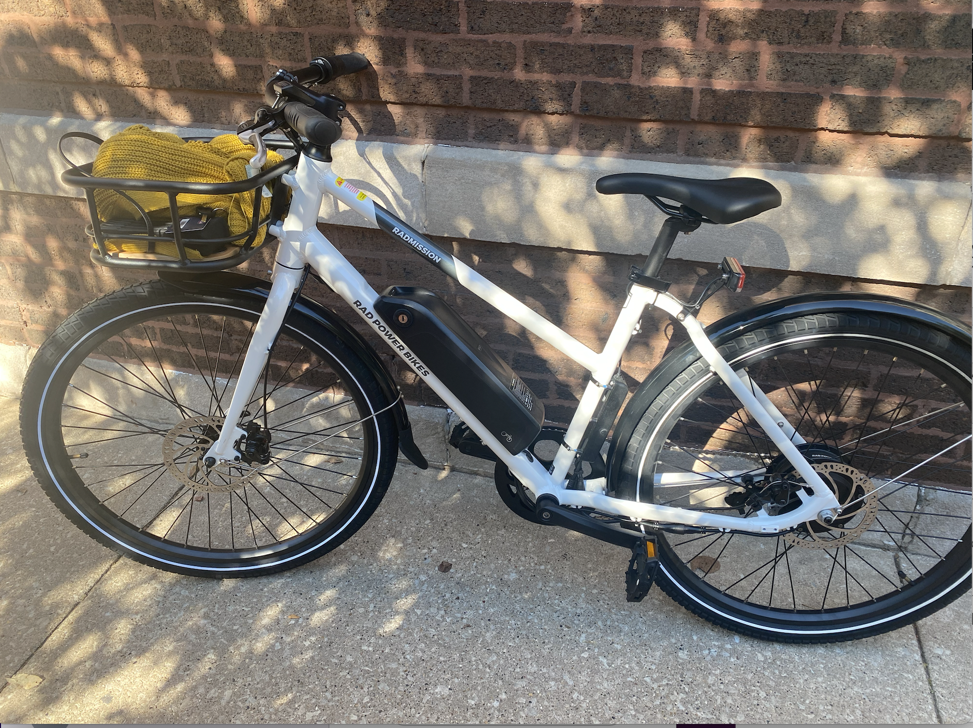 2021 Rad Power Bikes RadMission Electric Metro Bike White