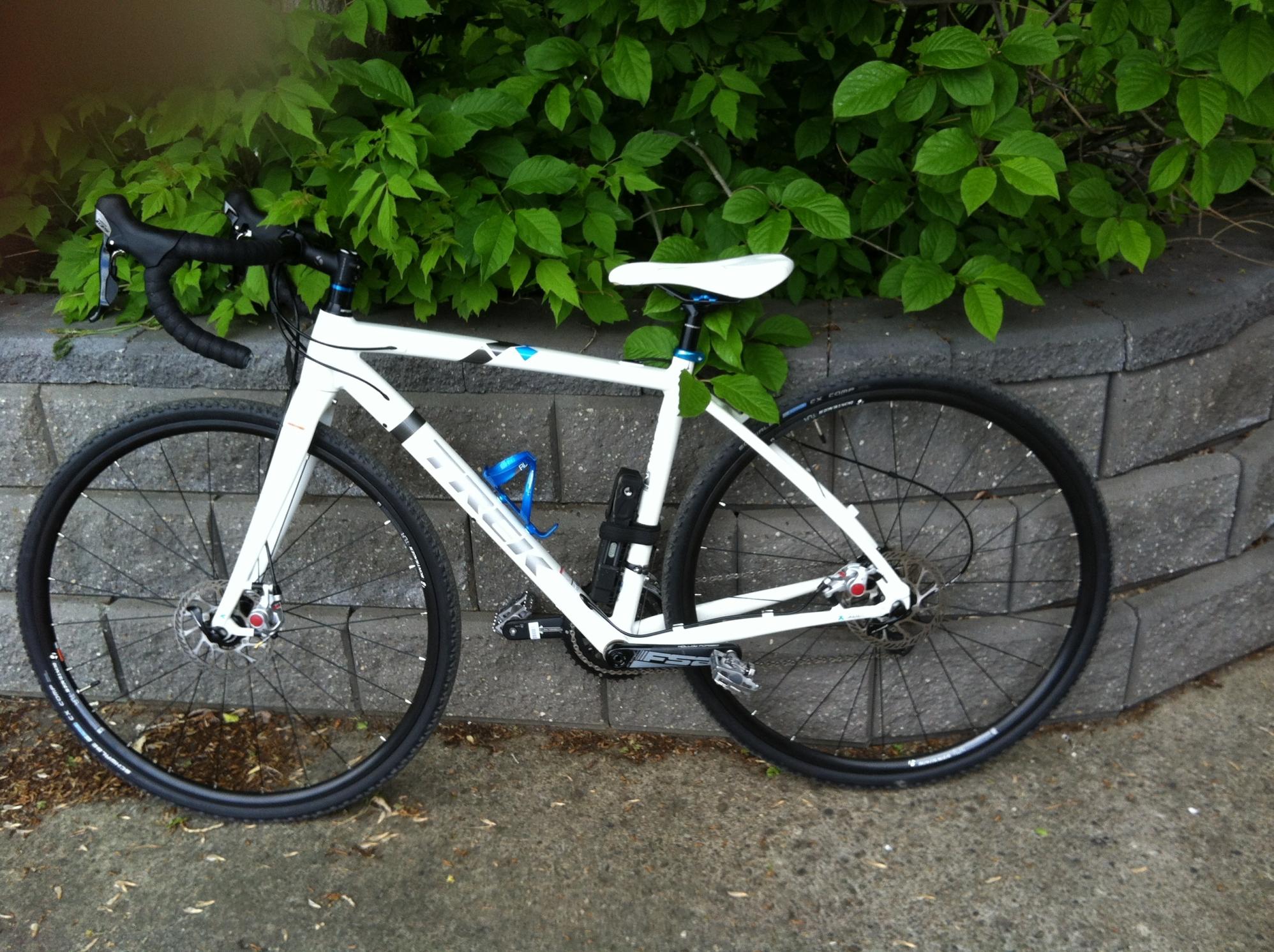 2013 Trek crockett White