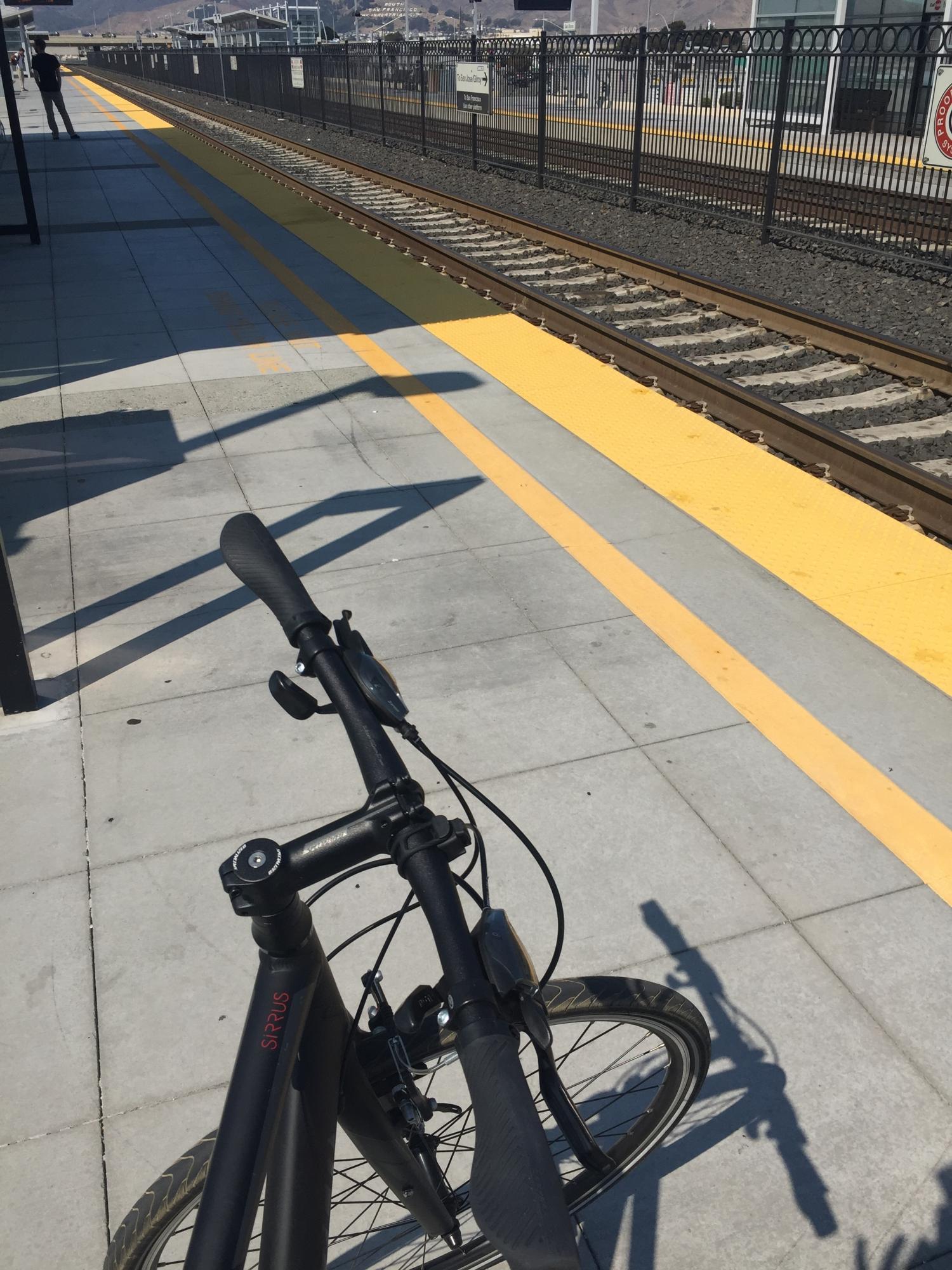 Specialized Sirrus Black and Red