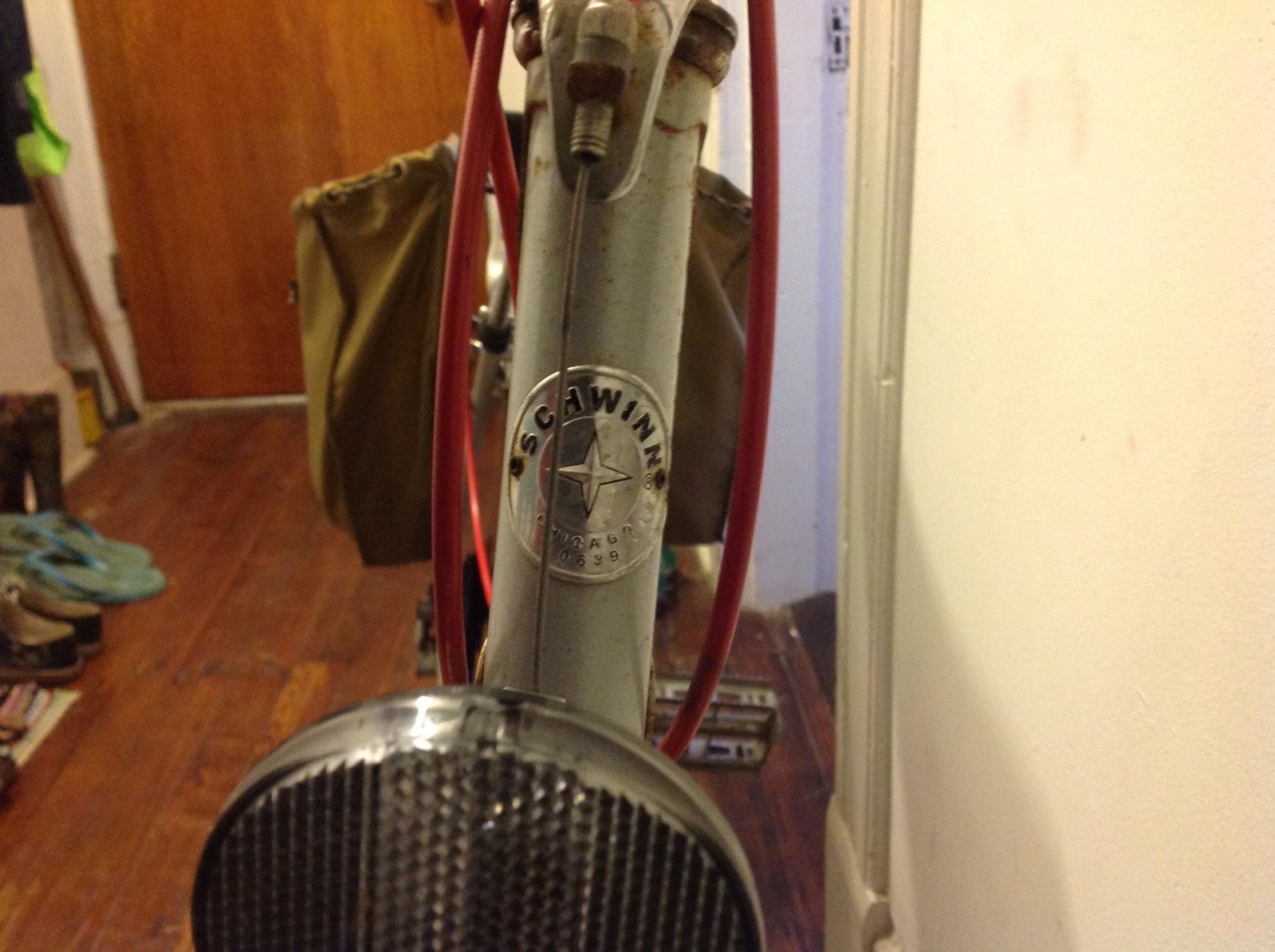 Schwinn World Sport, Sun Tour  Silver or Gray