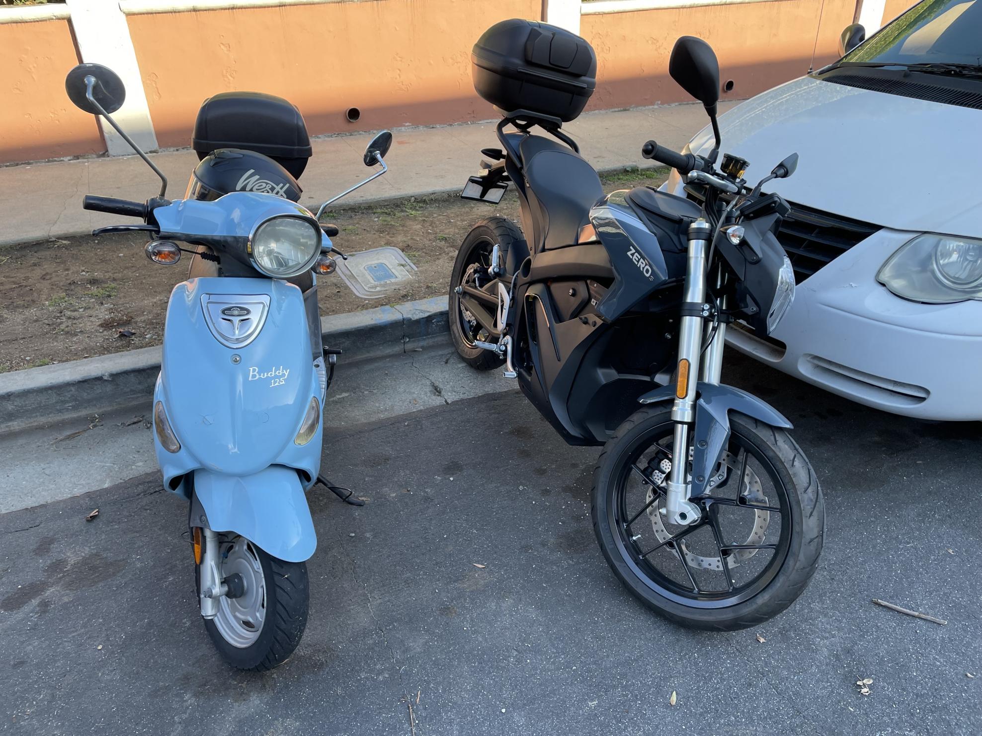 2023 ZERO S Black and Blue