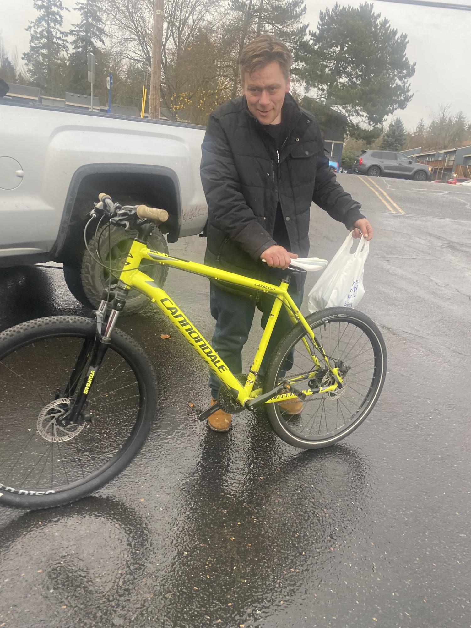 Cannondale Catalyst Yellow or Gold