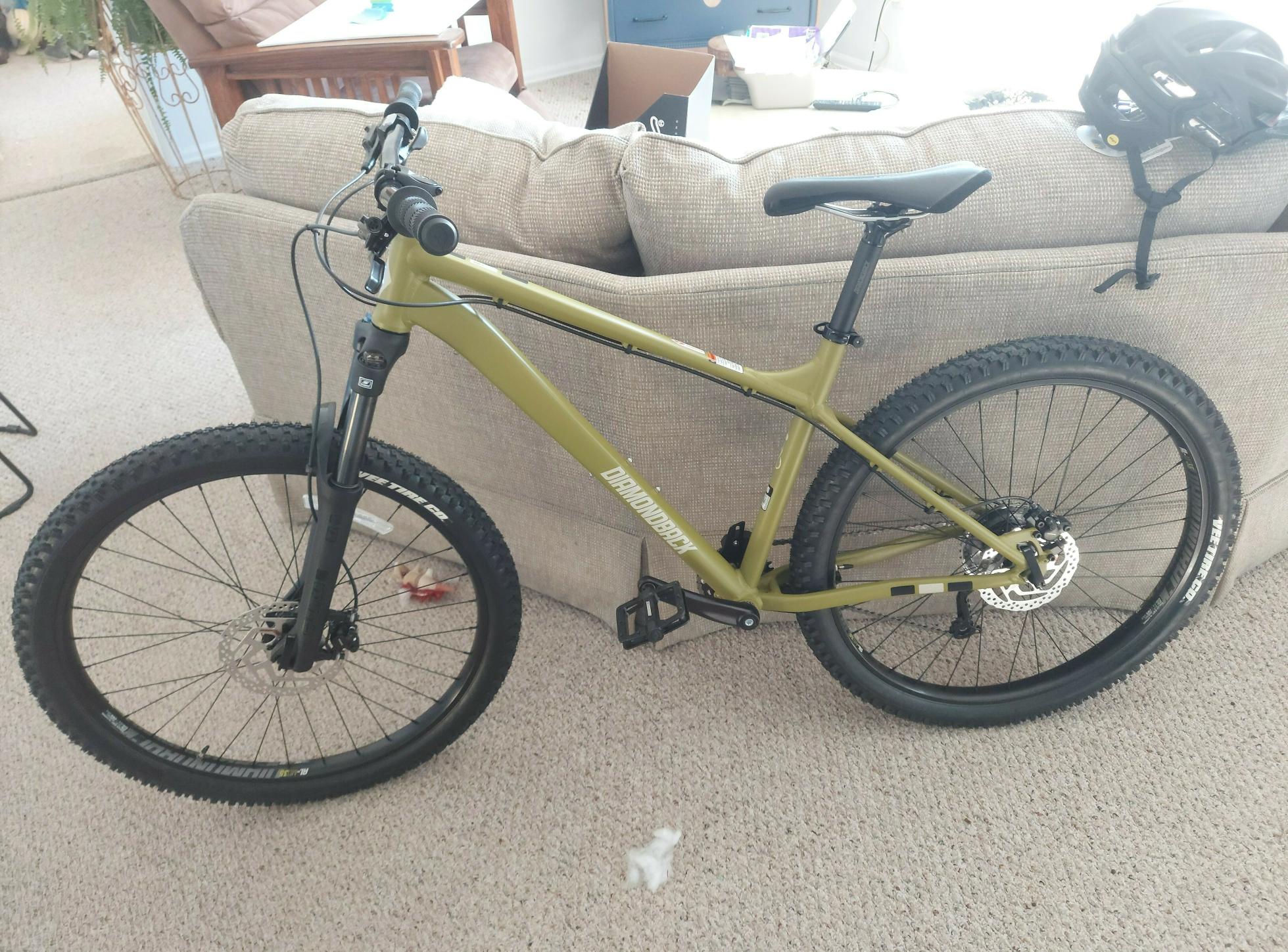 2022 Diamondback Diamondback Line Green