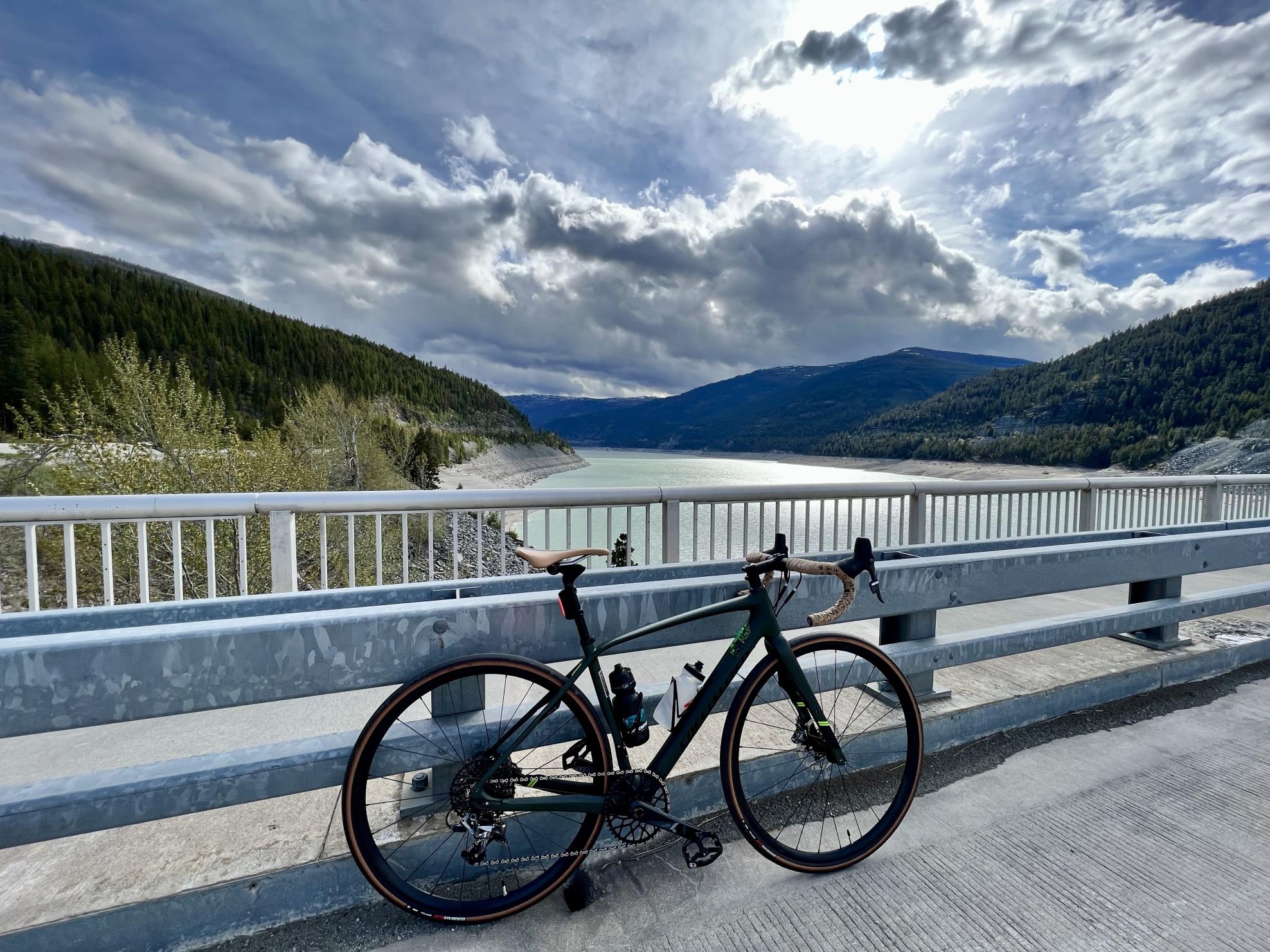 2016 Specialized Diverge Green