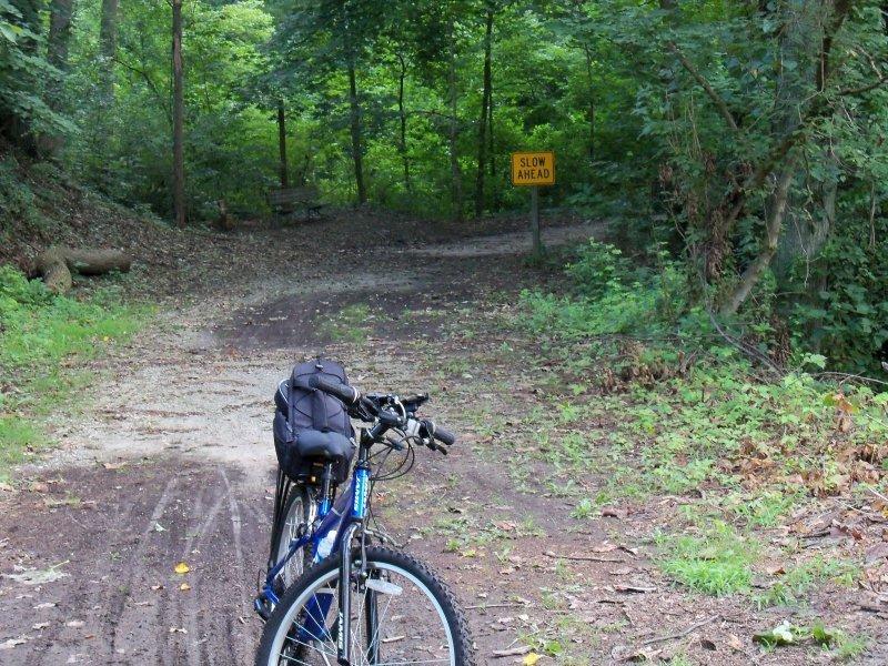 2010 Jamis Trail XR  Blue