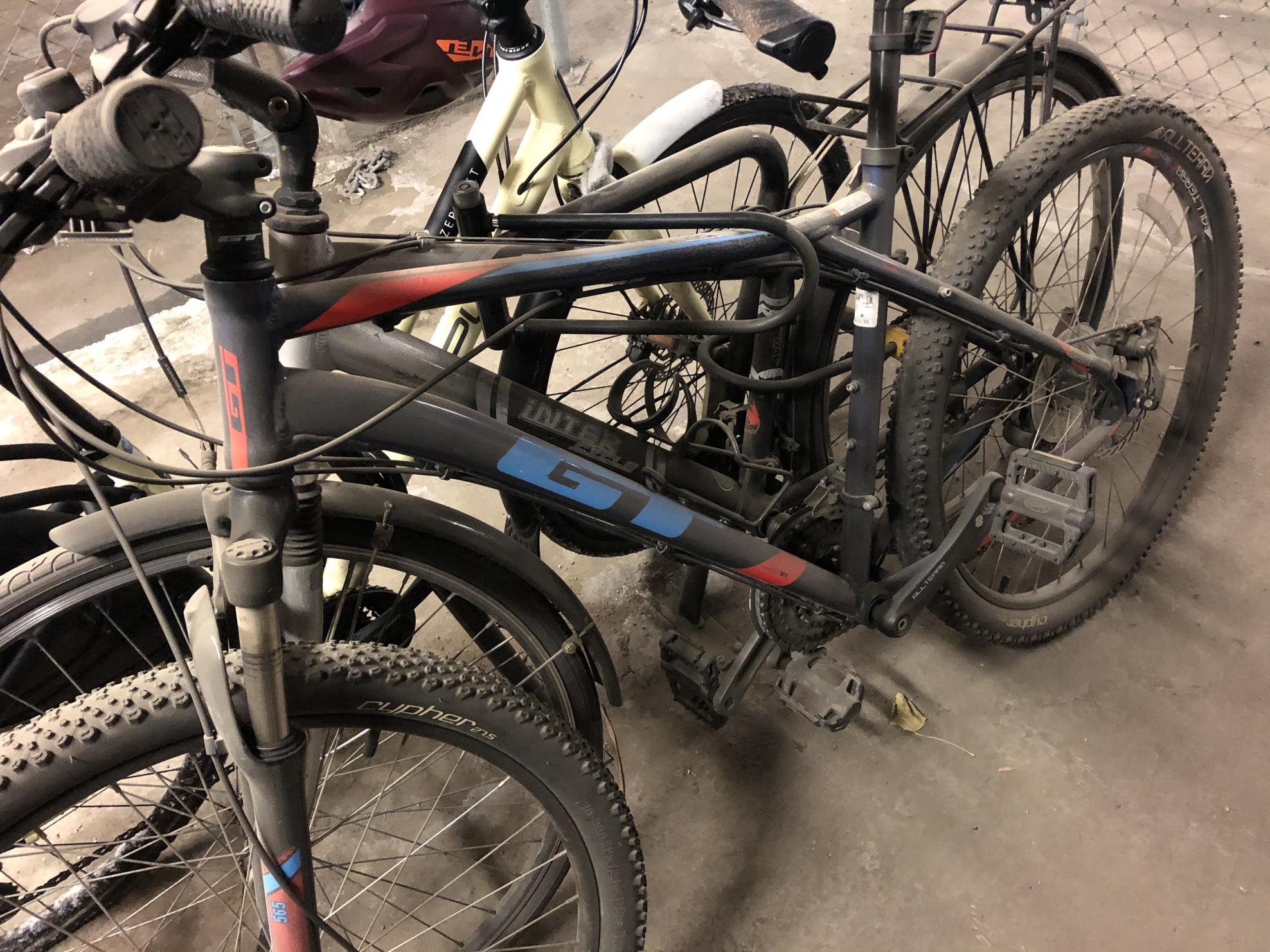 2017 GT Bicycles Aggressor Sport Blue