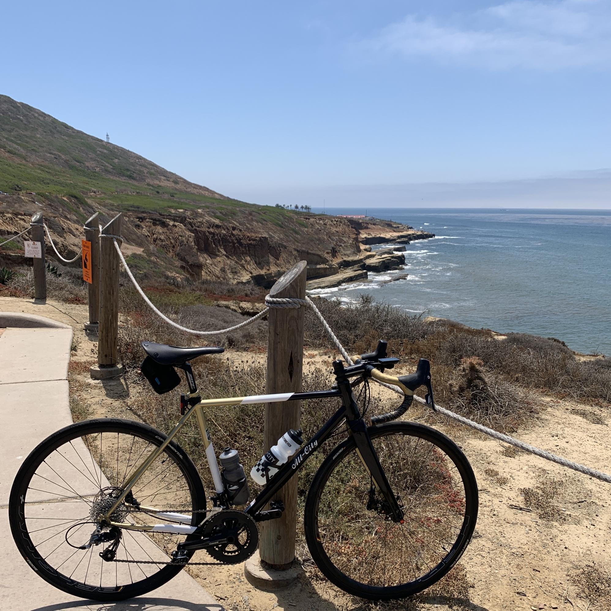 2017 All City Cosmic Stallion Black, Yellow or Gold, and White