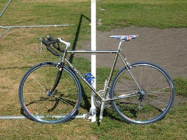 2002 Jamis Quest  Black