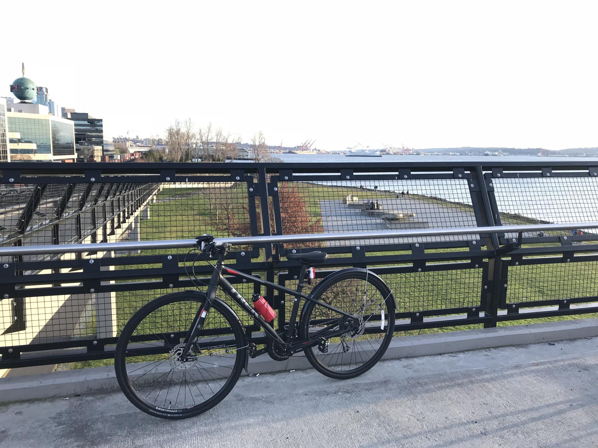 2018 Trek FX 3 DISC 15 MATTE TREK BLACK Black