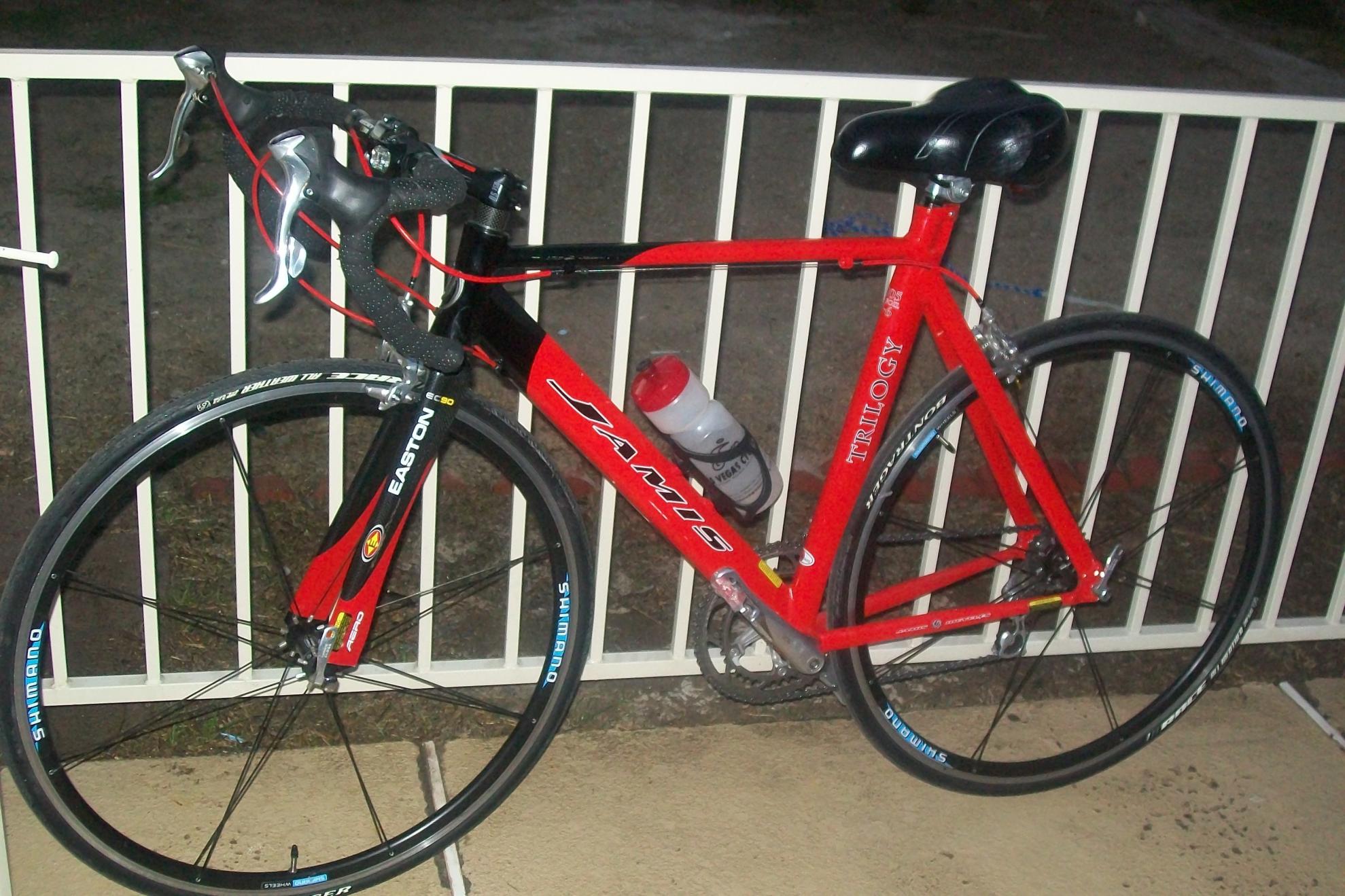 2009 Jamis Trilogy Red