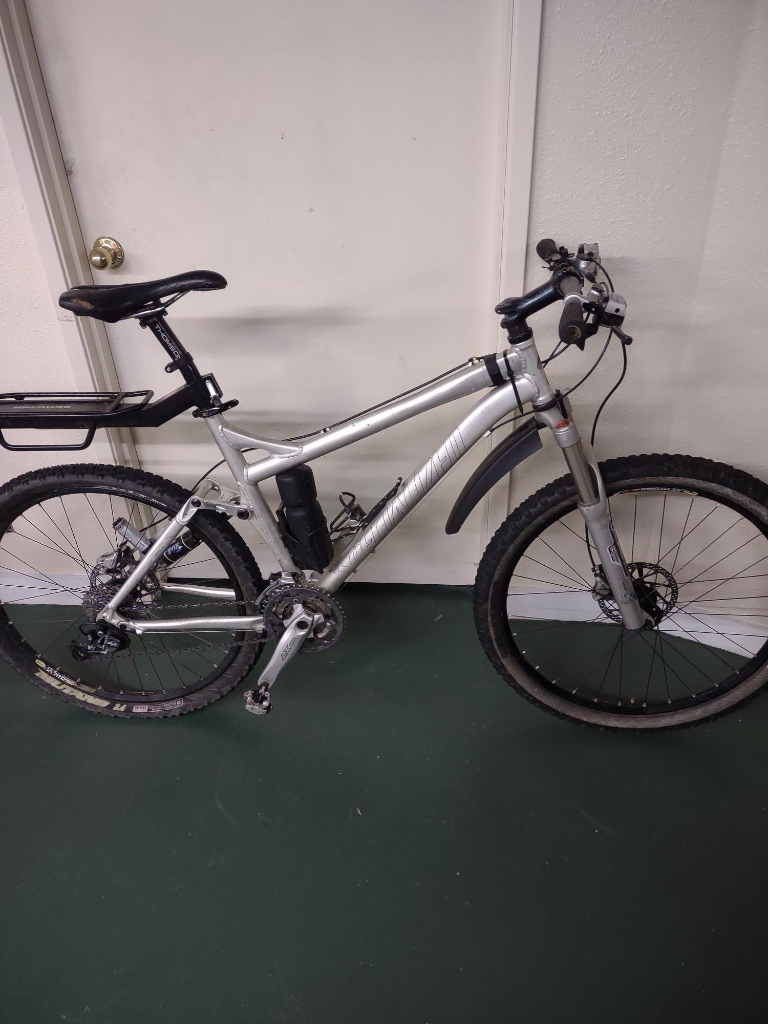 2019 Specialized FSR Silver, gray or bare metal