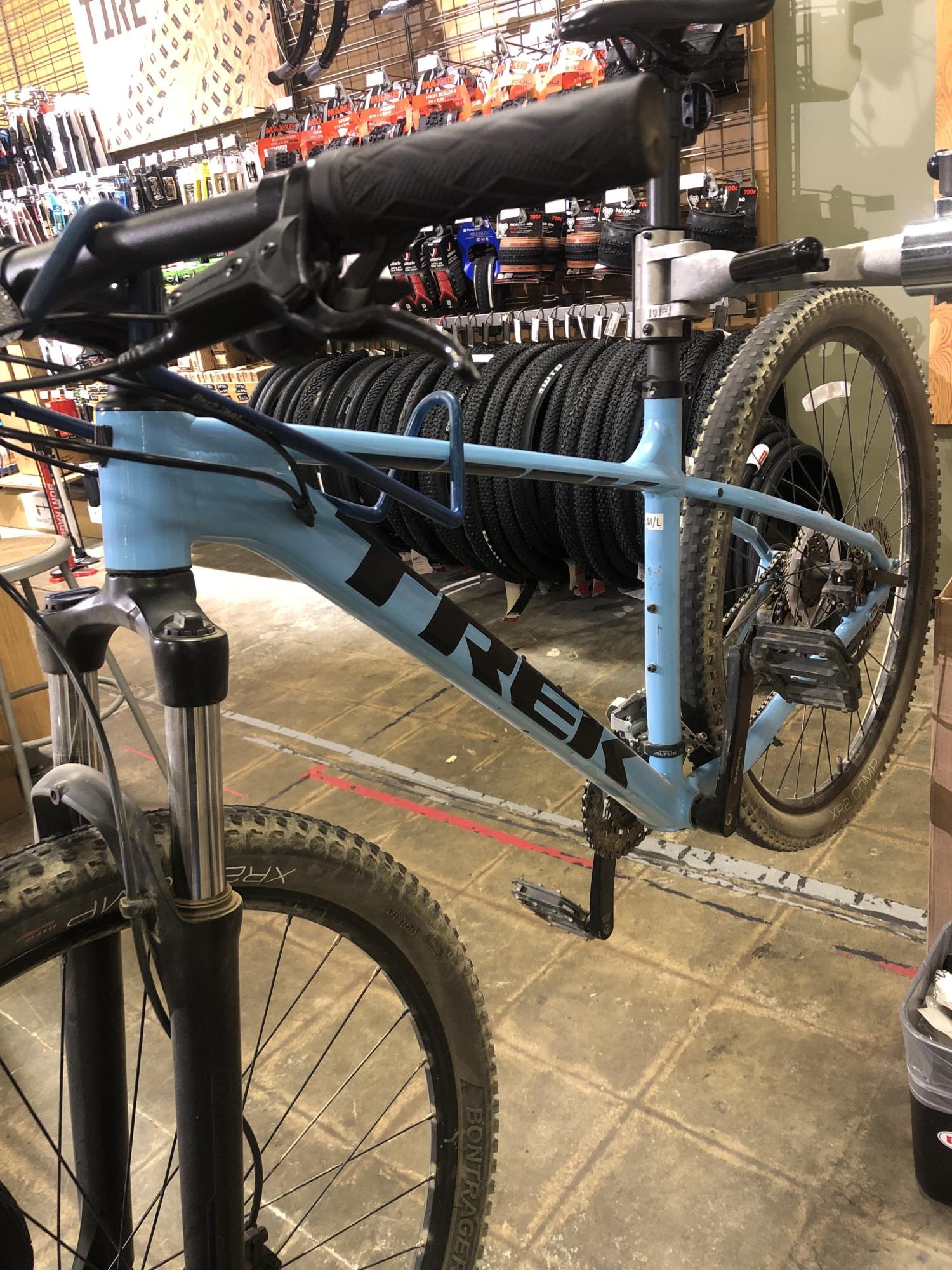 Trek Marlin Blue