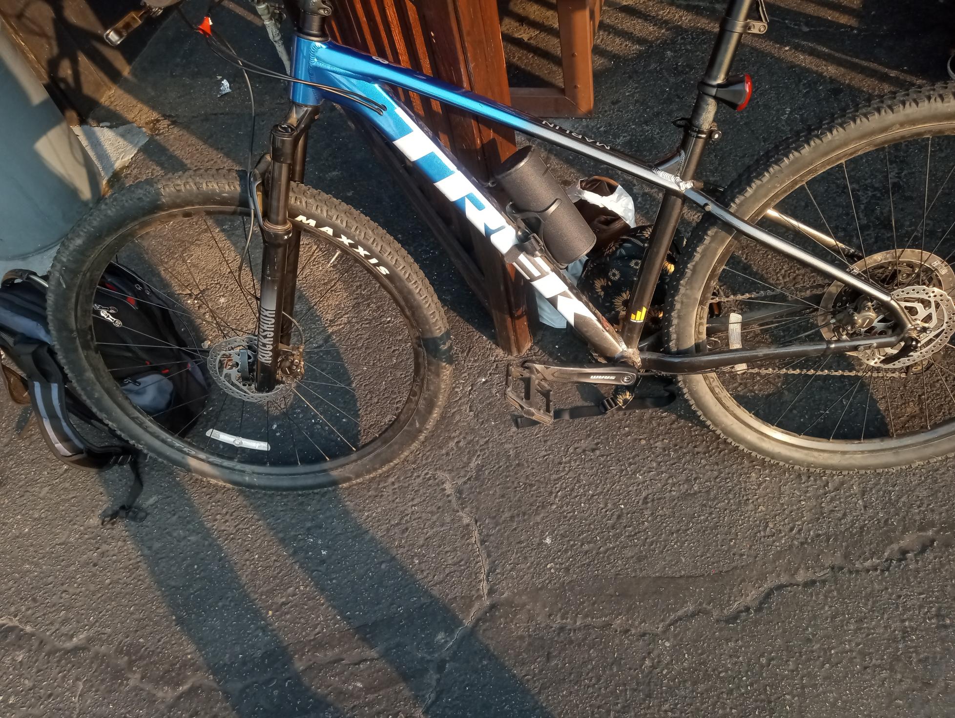Trek Marlin Blue and Black