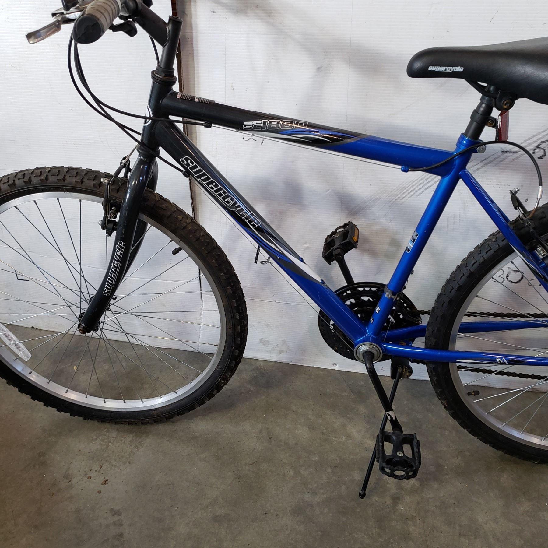 Supercycle i dont know Blue and Black