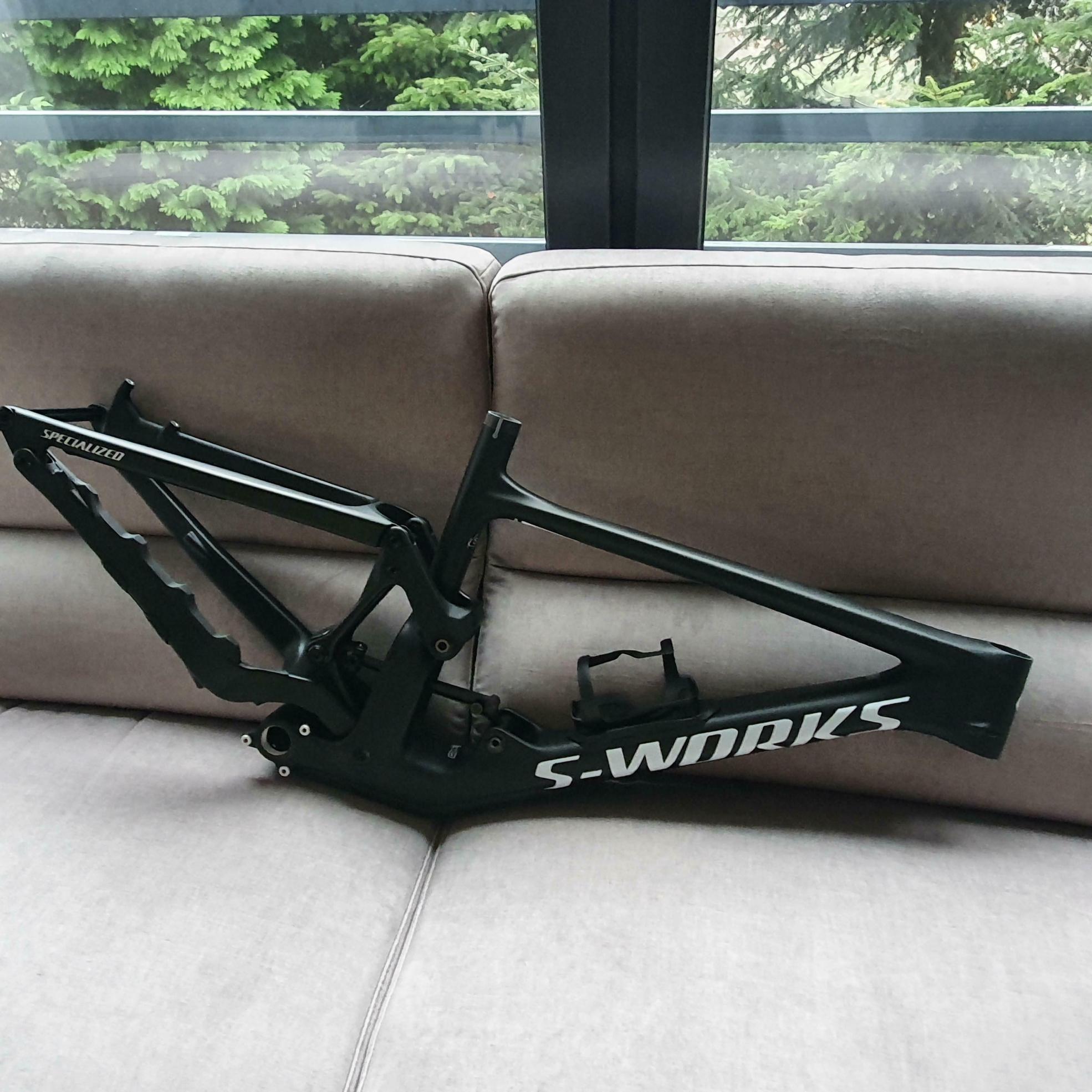 2022 Specialized Enduro S-WORKS Black